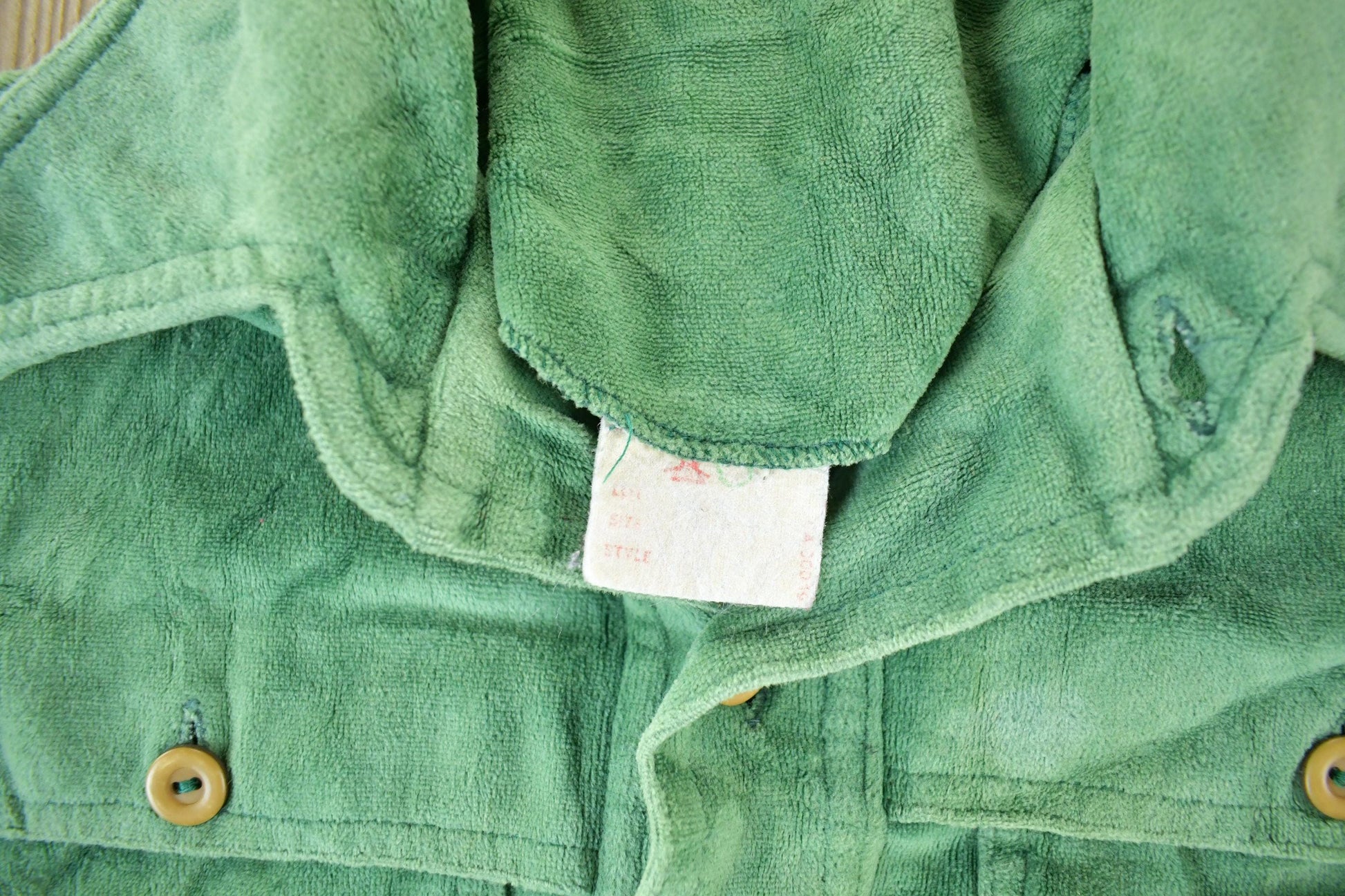 True Vintage 1970s Velour Style Button Up Shirt Men's Medium