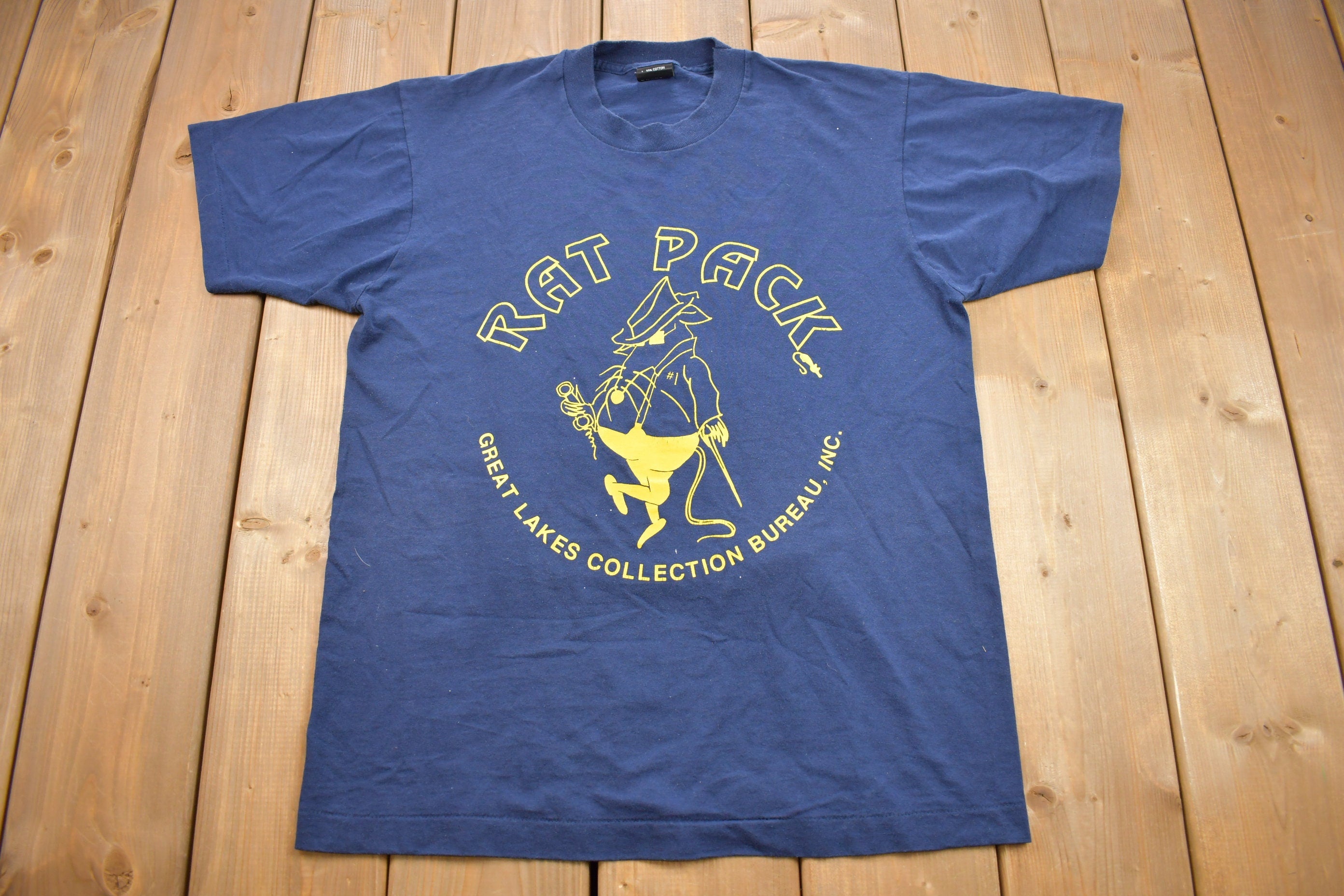 Vintage 1990s Rat Pack Great Lakes Bureau Graphic Souvenir T Shirt
