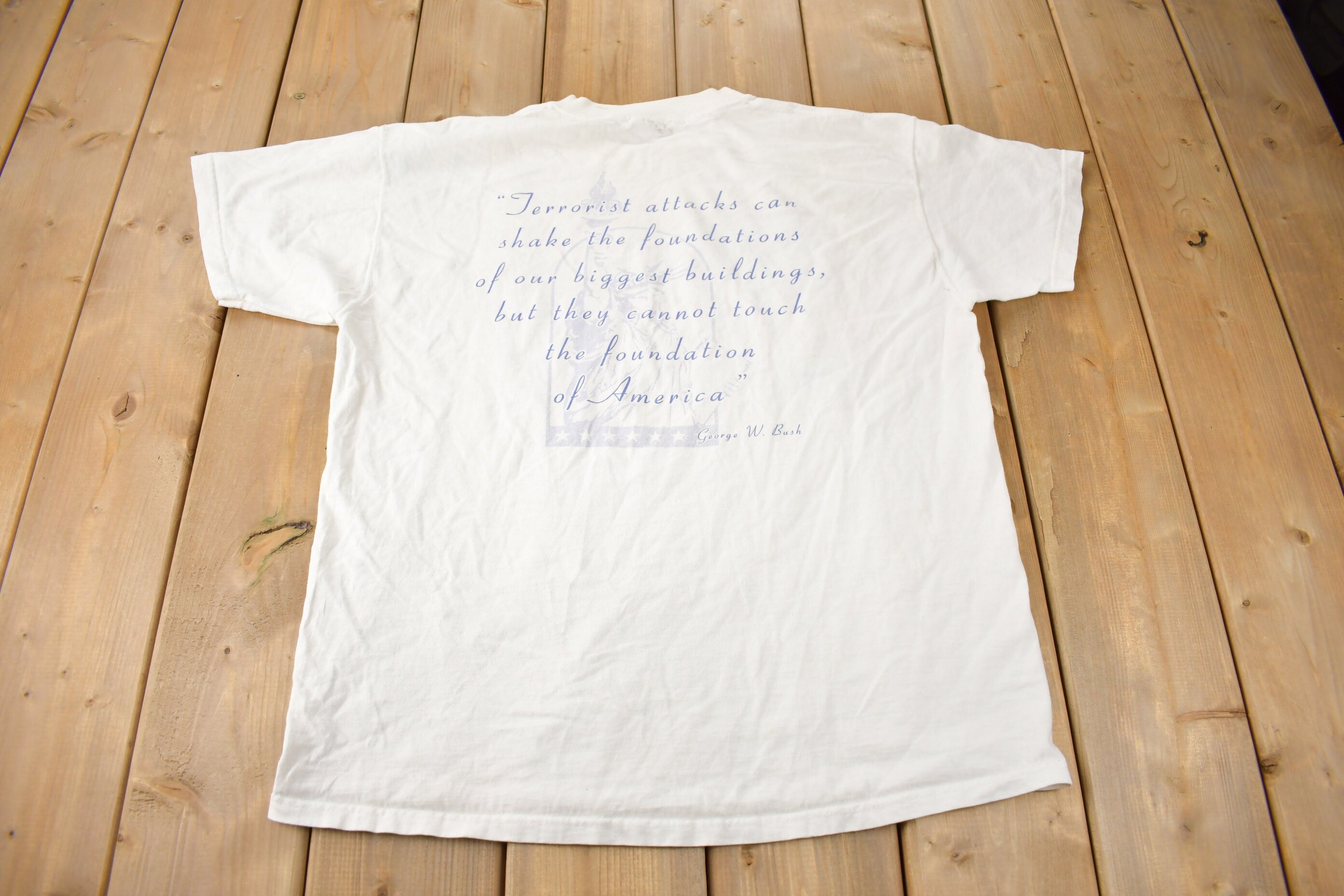 Vintage 2001 911 Remembrance T-Shirt