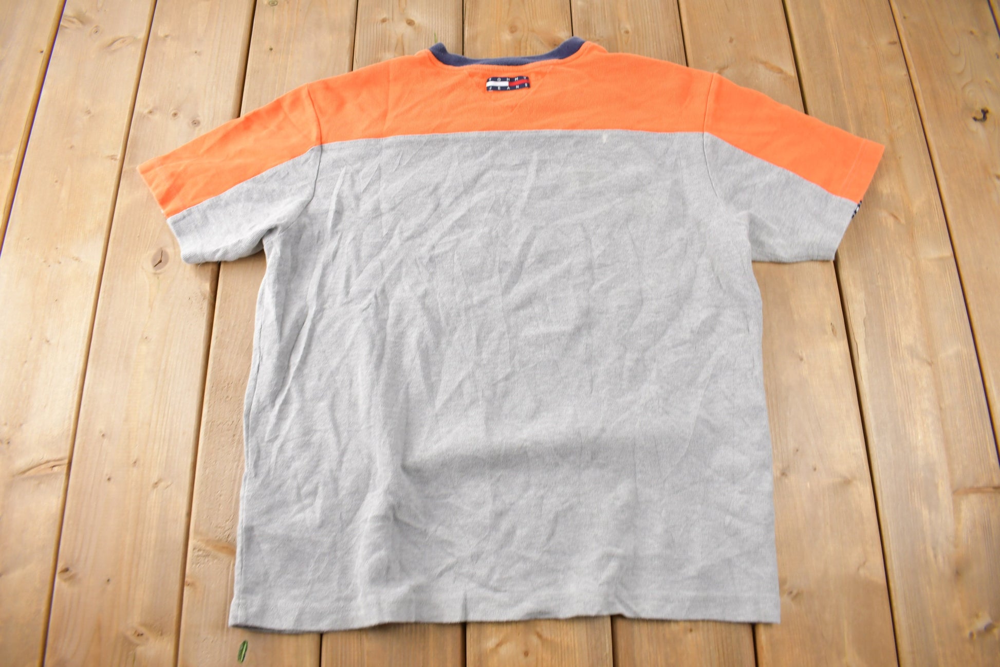 Vintage 1990s Tommy Hilfiger Tommy Jeans Heavy Weight V Neck Shirt Size L