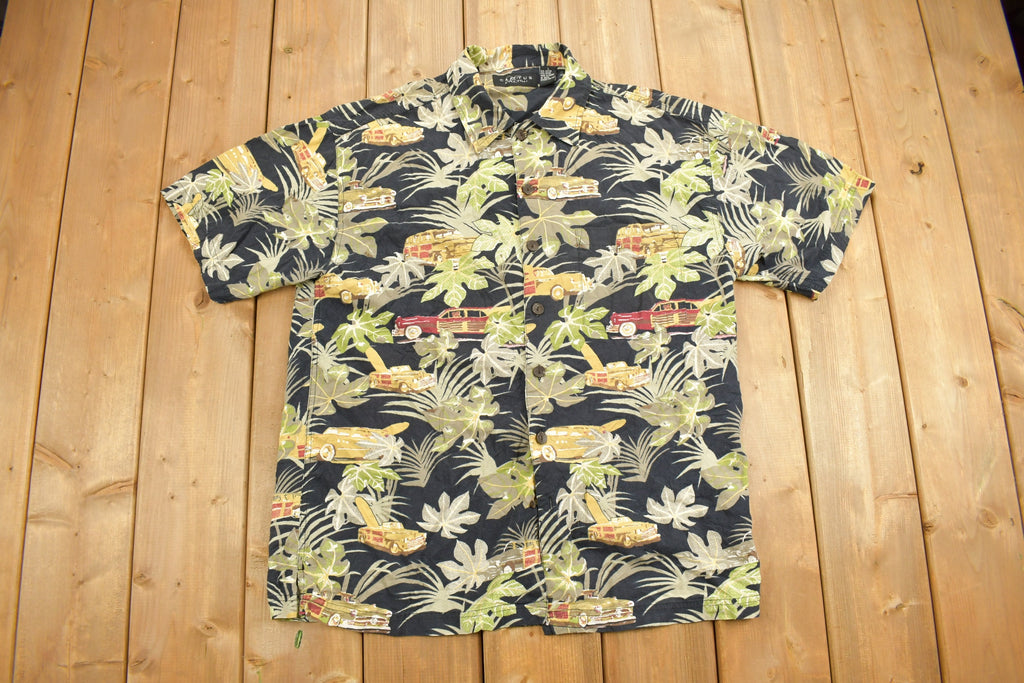 Vintage 1990s Floral Hawaiian Button Up Shirt