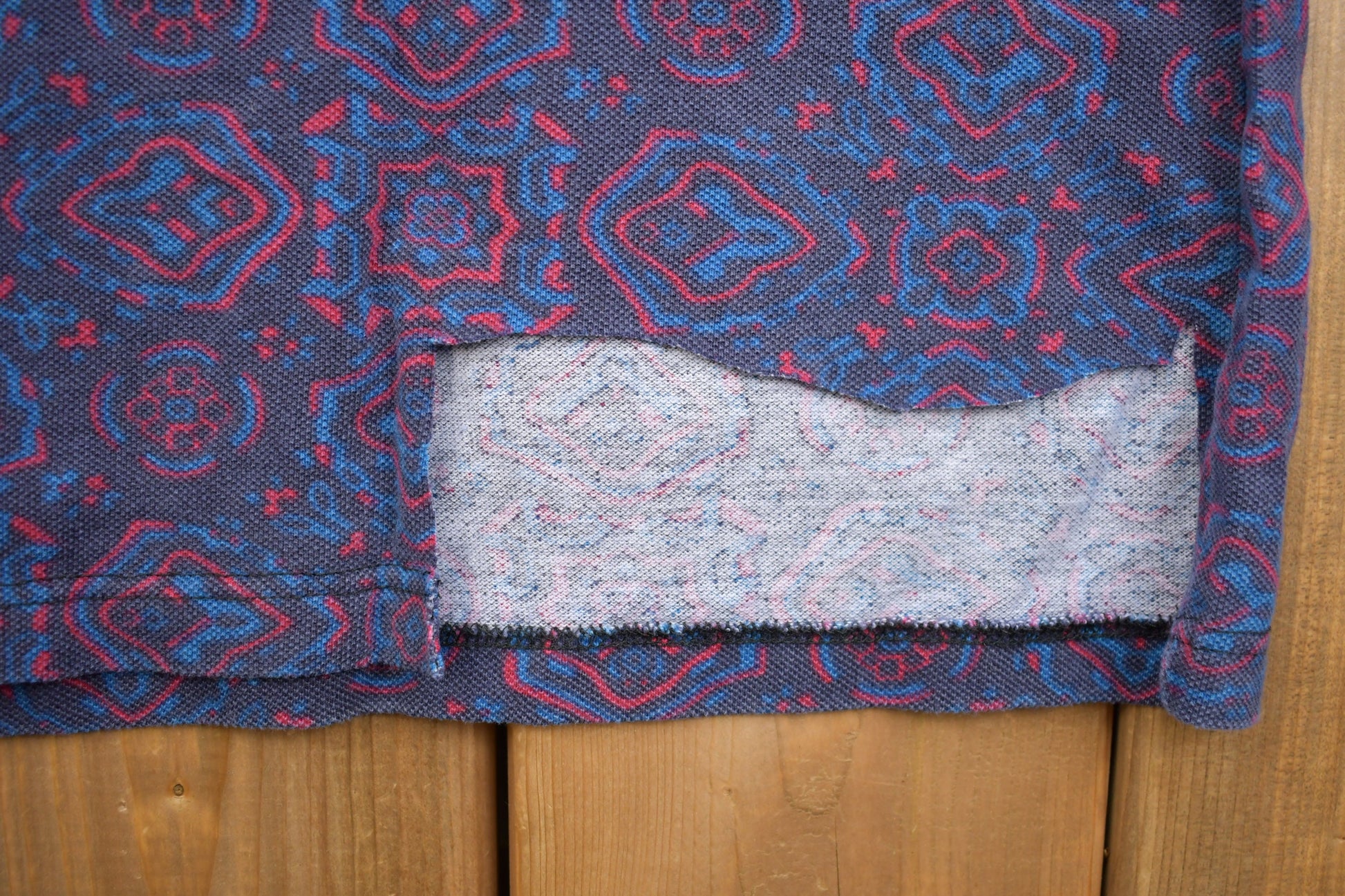 Vintage 1990s Abstract Mock Neck Sweatshirt