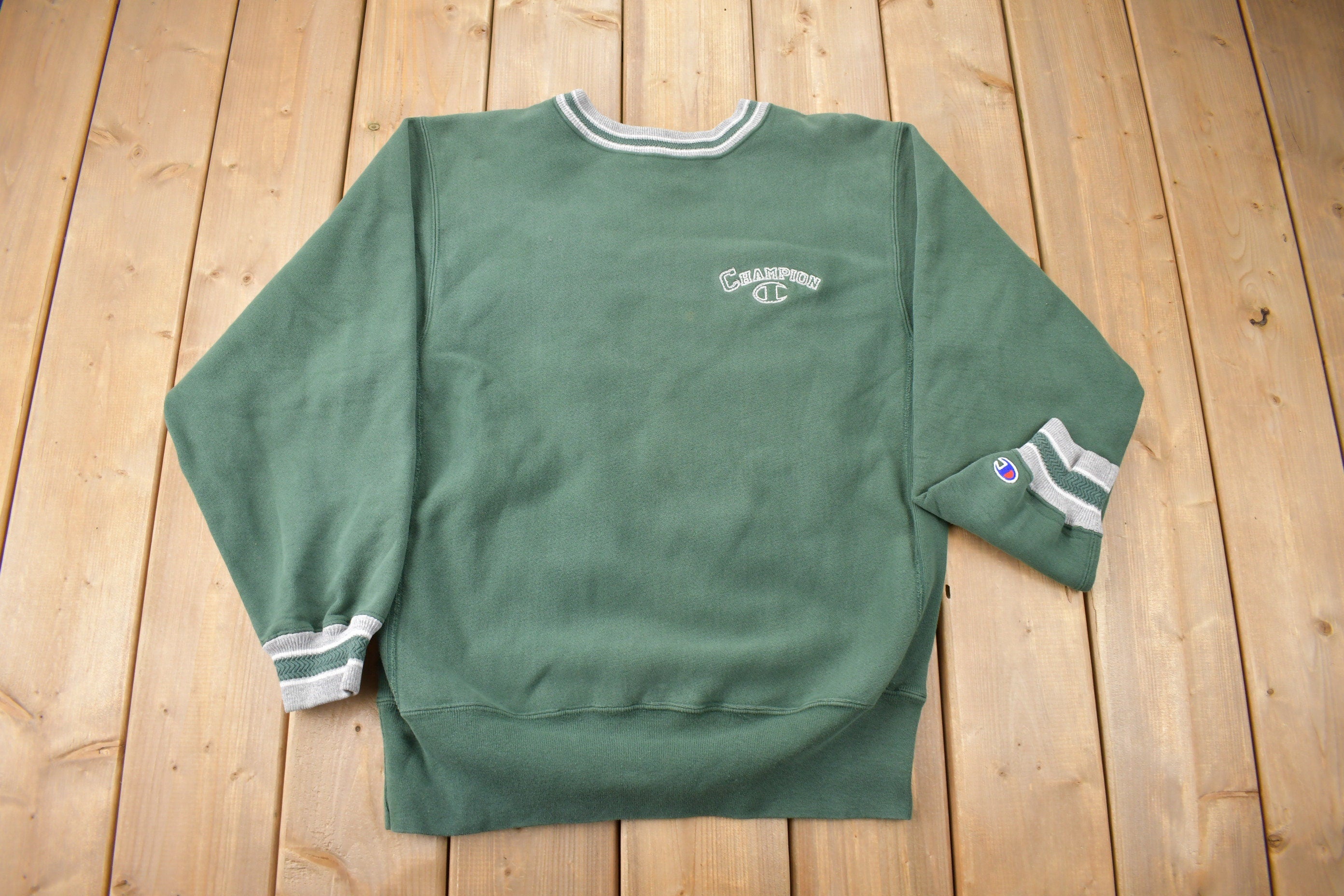 Vintage 1990s Champion Reverse Weave Small Logo Crewneck Sweatshirt