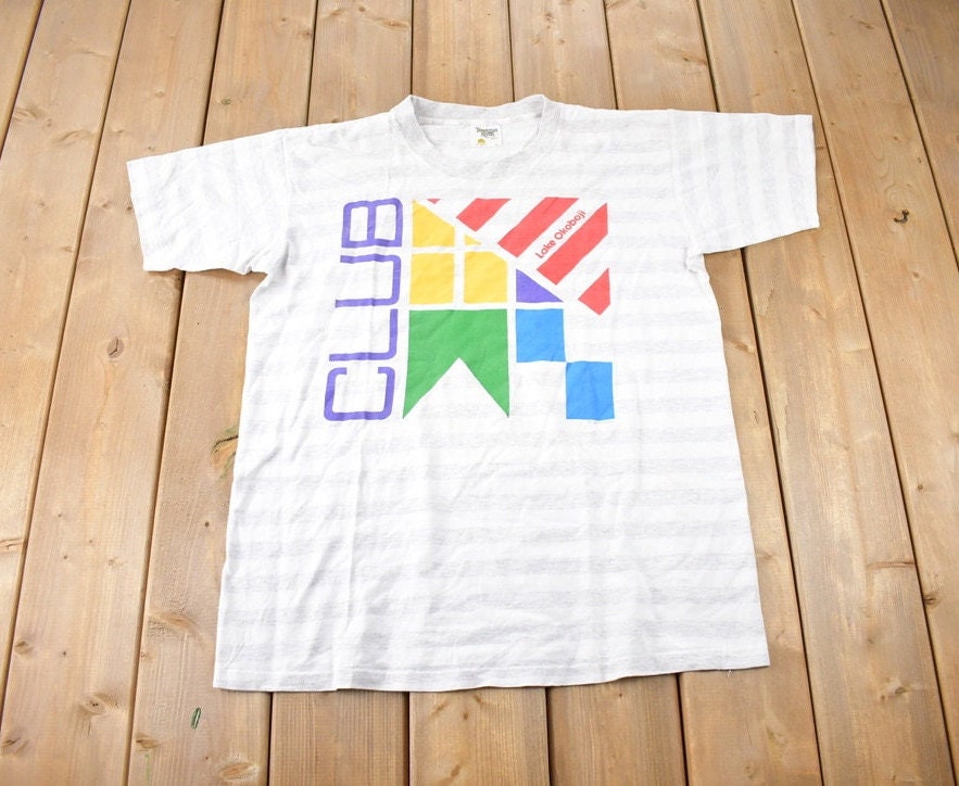Vintage 1988 Club Okoboji Souvenir Travel T Shirt Made In USA