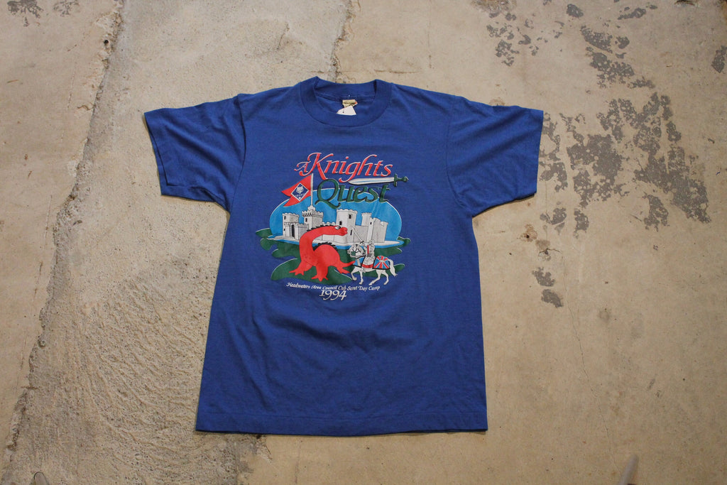 Vintage 1994 Knights Quest Day Camp Graphic T Shirt