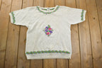 Vintage 1990s Kari Floral Design Knit Crewneck Shortsleeve Sweater