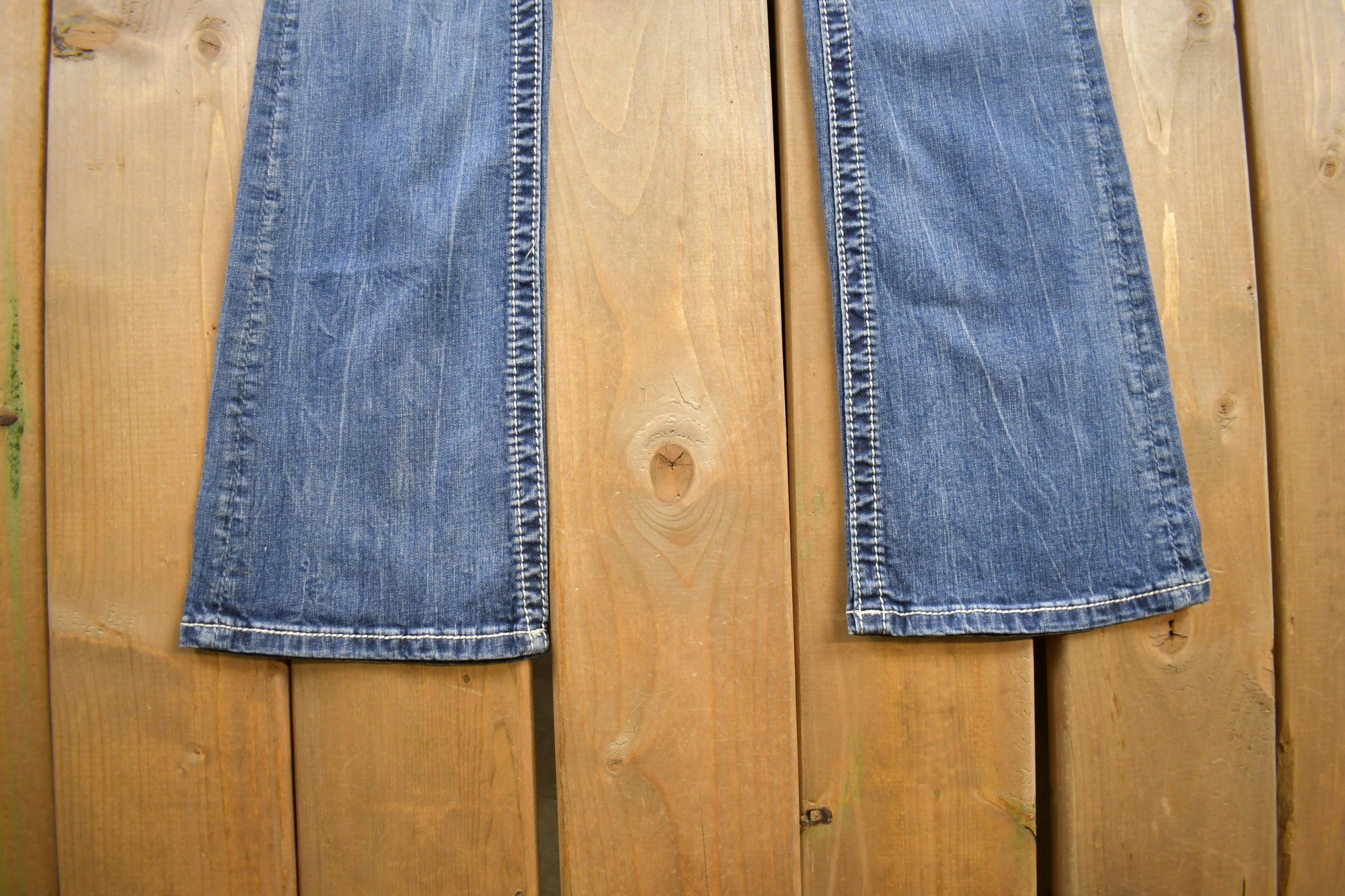 Vintage Y2K Miss Me Bedazzled Low Rise Jeans Size 26x33
