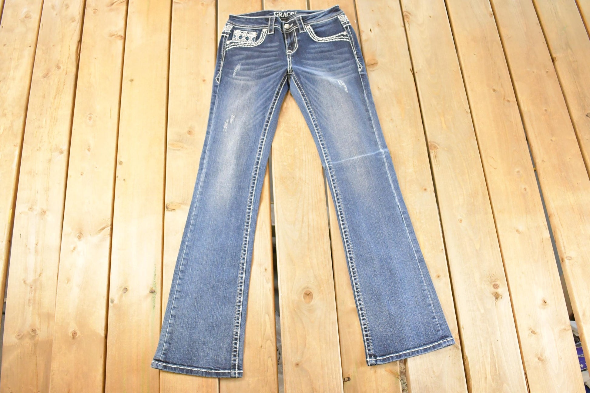 Vintage Deadstock Y2K Grace In LA Bedazzled Bootcut Low Rise Jeans Women's Size 27 x 32