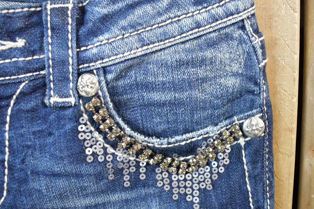 Vintage Y2K Miss Me Bedazzled Low Rise Jeans Size 26x31