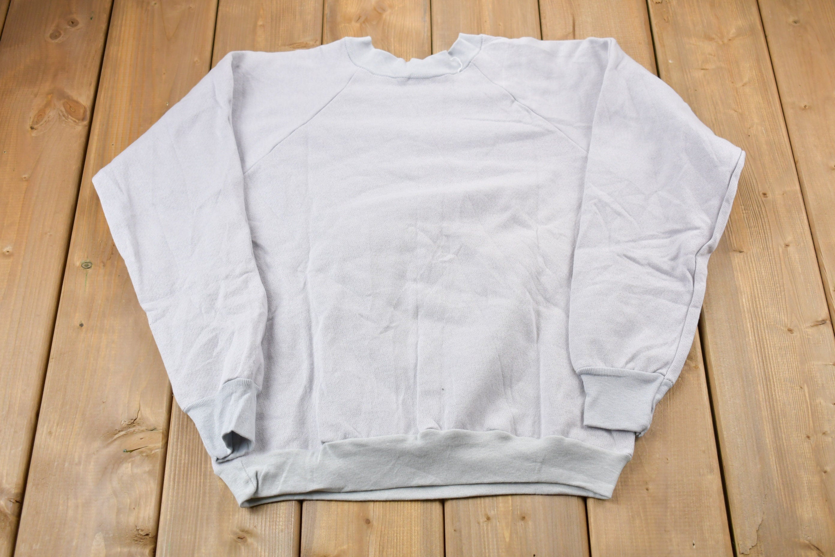 Vintage 1980s Tar Heel Sports Raglan Crewneck Sweatshirt