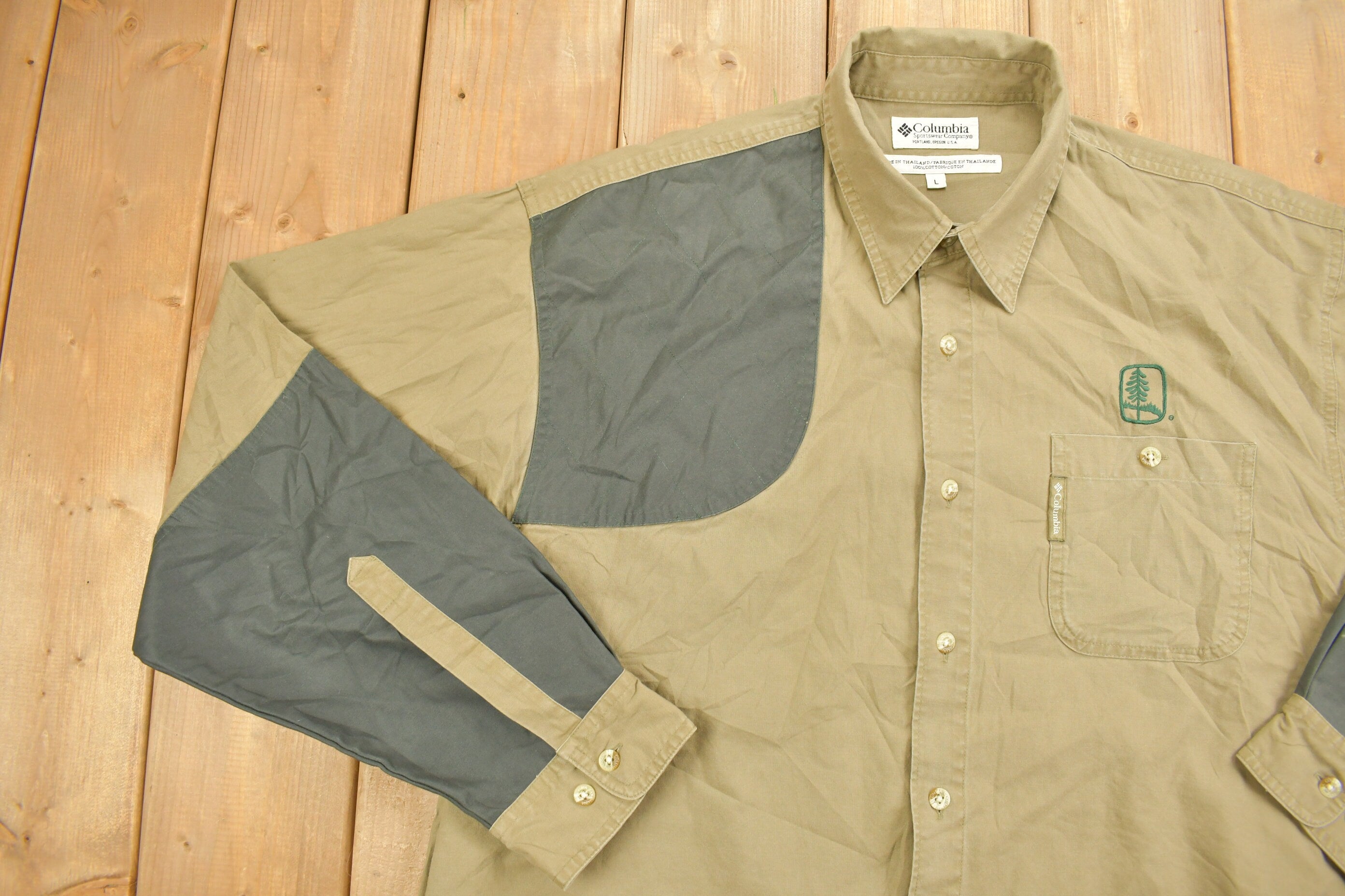 Vintage 1990s Columbia Green Khaki Button Up Shirt