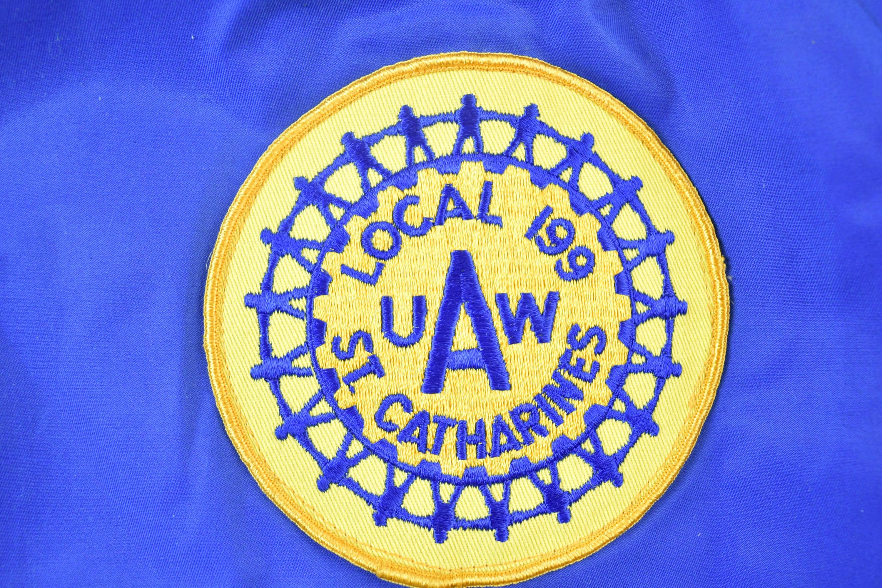 Vintage 1990s Local 199 UAW St Catherines Club Jackets By Outdoor Jackets Toronto Windbreaker Button Up Jacket