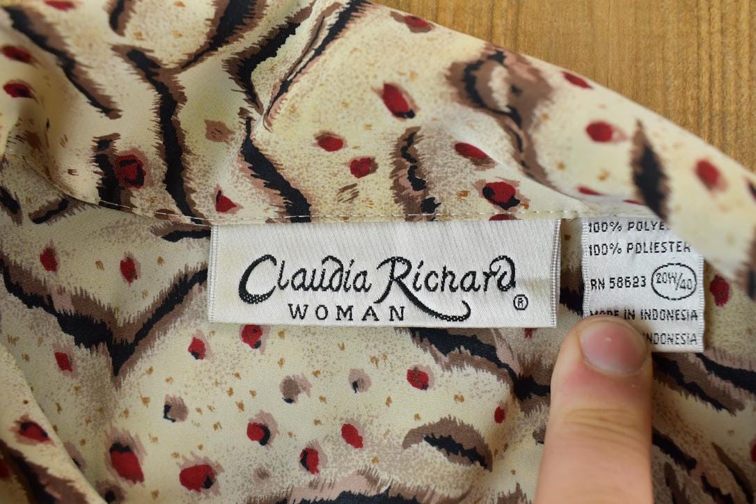 Vintage 1990s Tiger Hunting Button Up Shirt