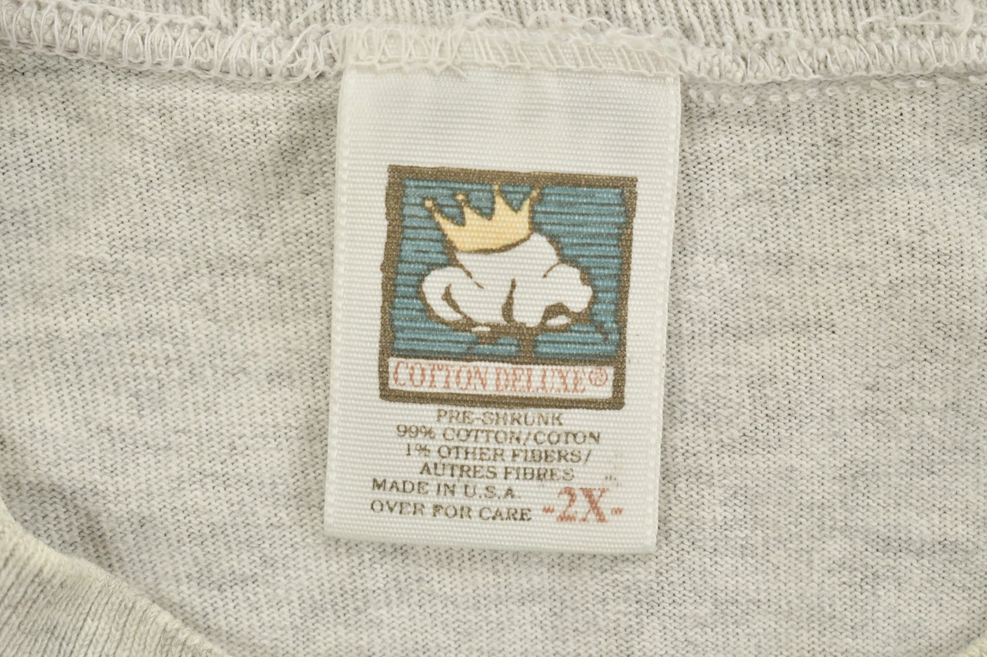 Vintage 1990s New World Editorial Movie Film Graphic T-Shirt