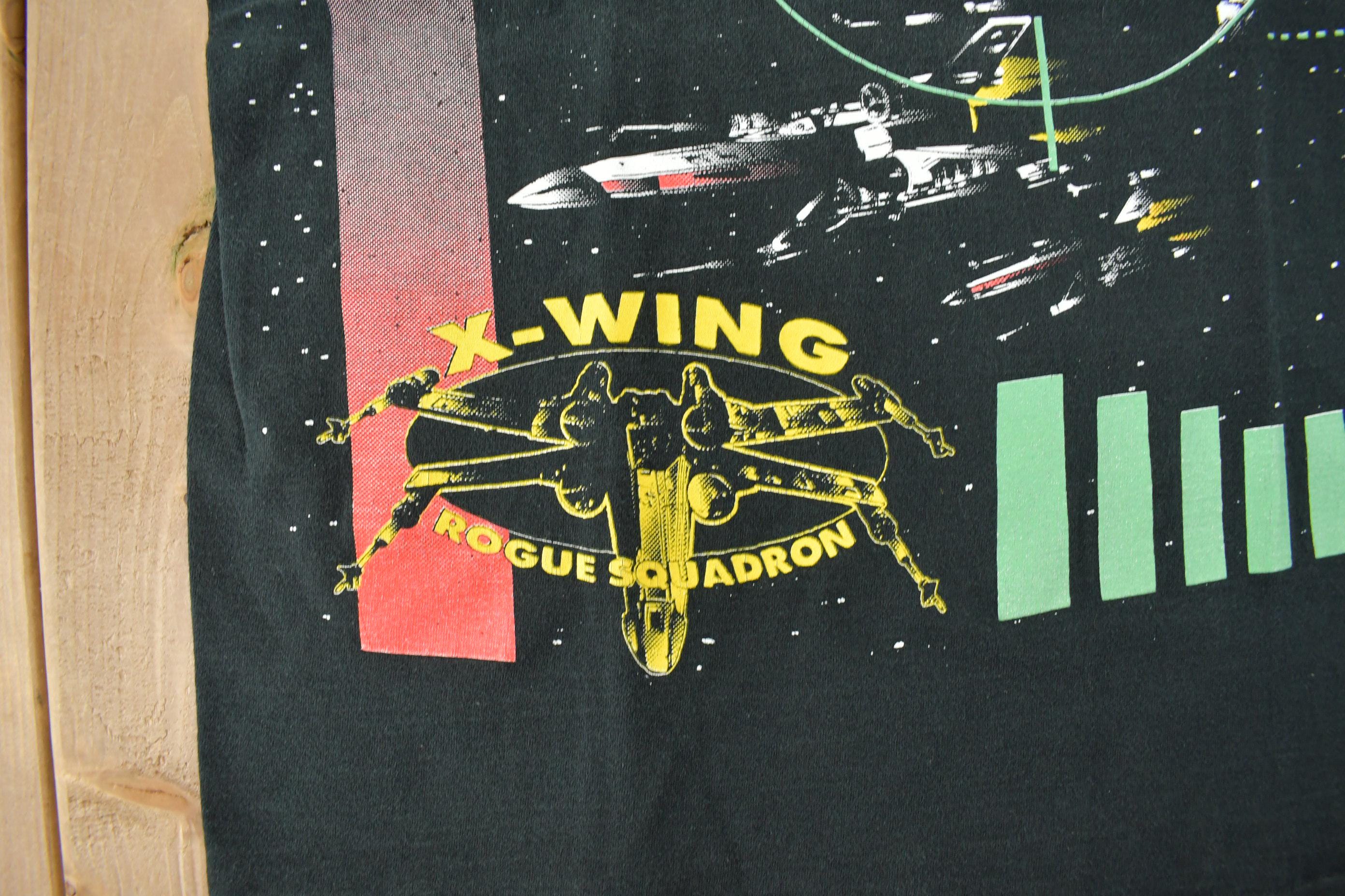 Vintage 1996 Star Wars X-Wing Rogue Squadron All Over Print Graphic T-Shirt Size L Made In USA Single Stitch