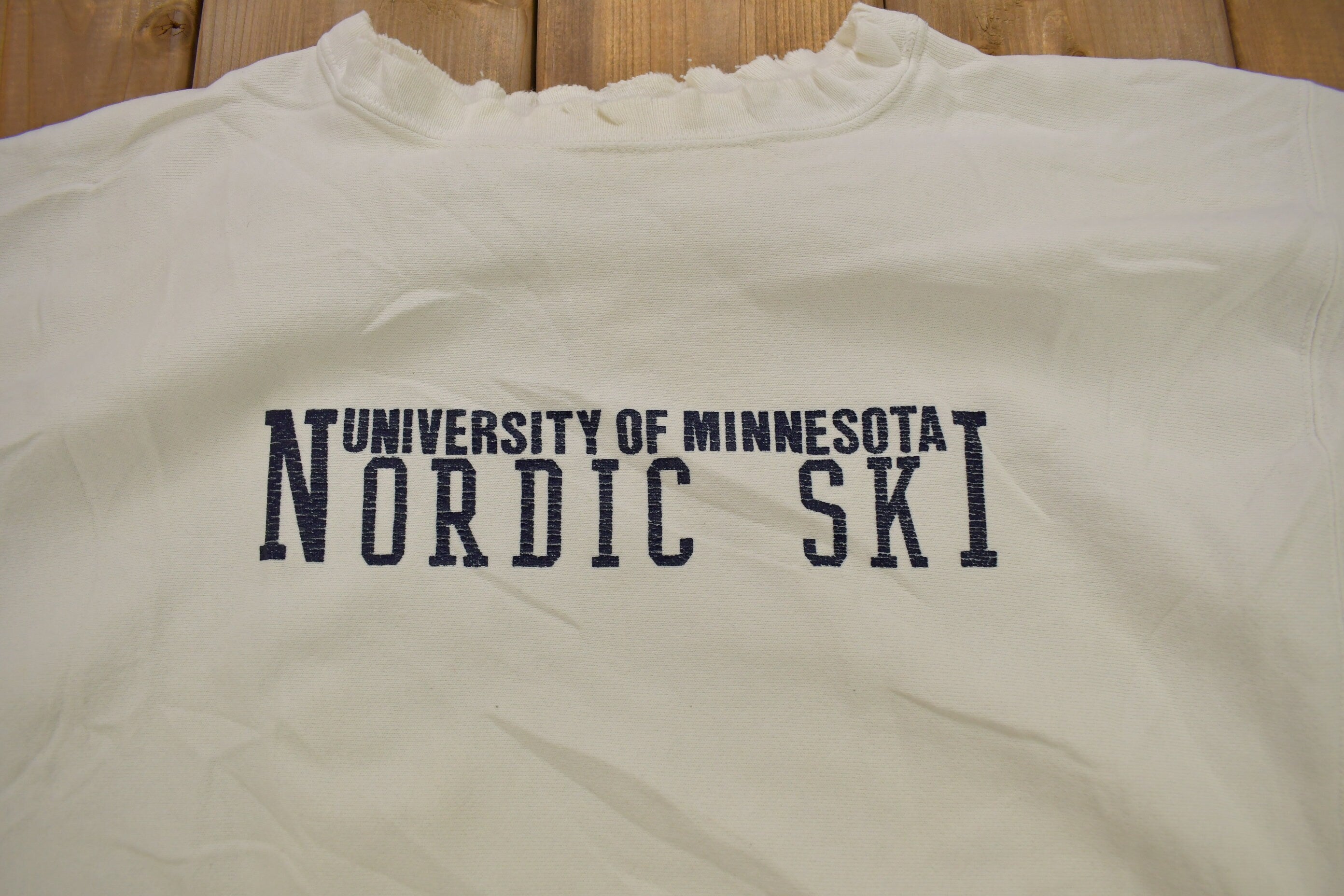 Vintage 1990s University Of Minnesota Nordic Ski Collegiate Crewneck  Embroidered  Sportswear  Americana