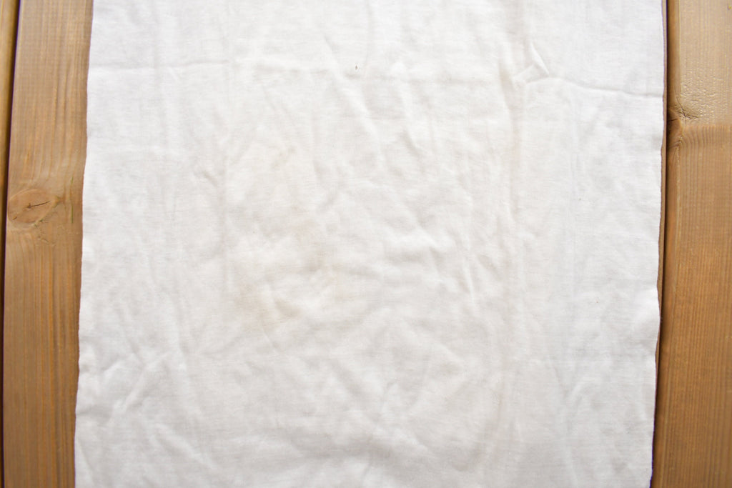 Vintage 1990s Form Fitting Blank T Shirt