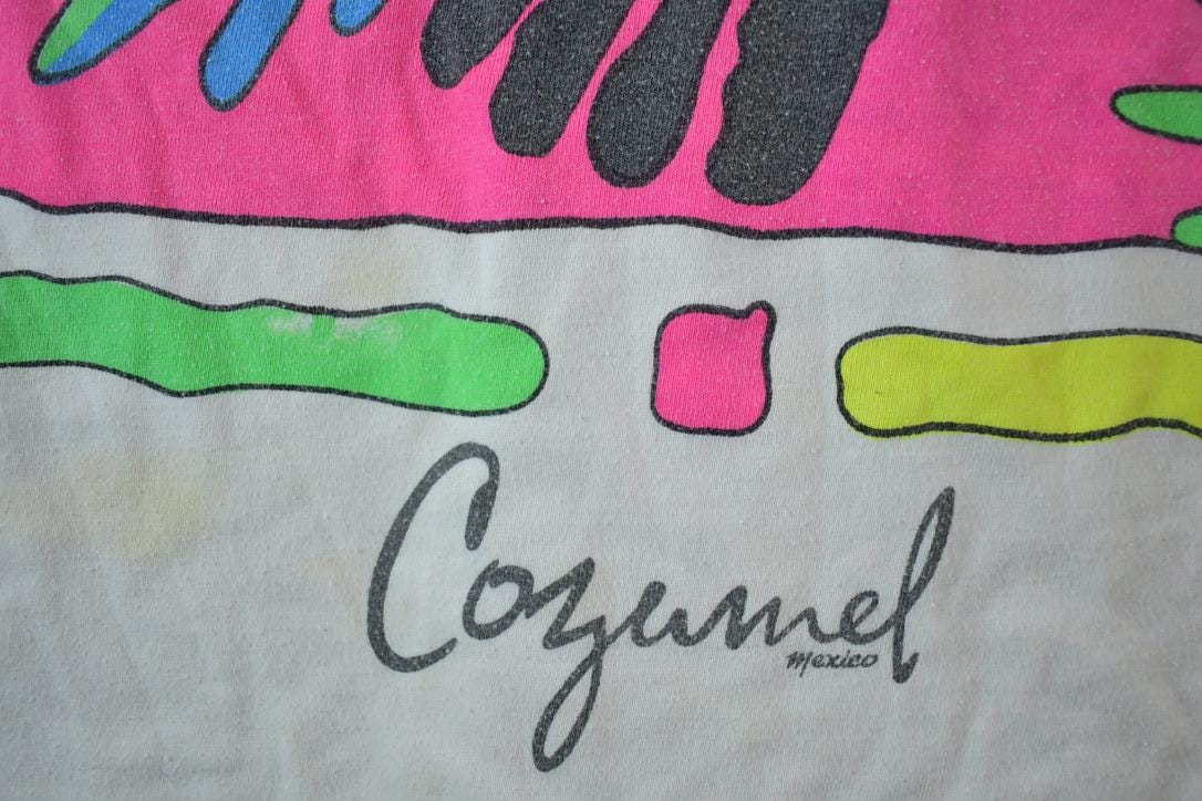 Vintage 1990s Cozumel Mexico Neon Toucan Souvenir Bird T-Shirt Men's XL