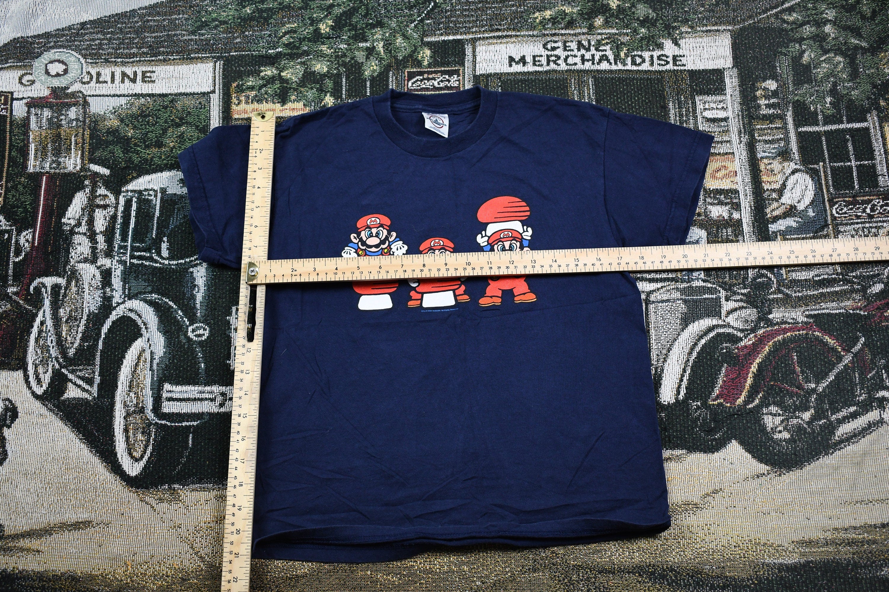 Vintage 2002 Super Mario Bros Nintendo Youth Size T-Shirt