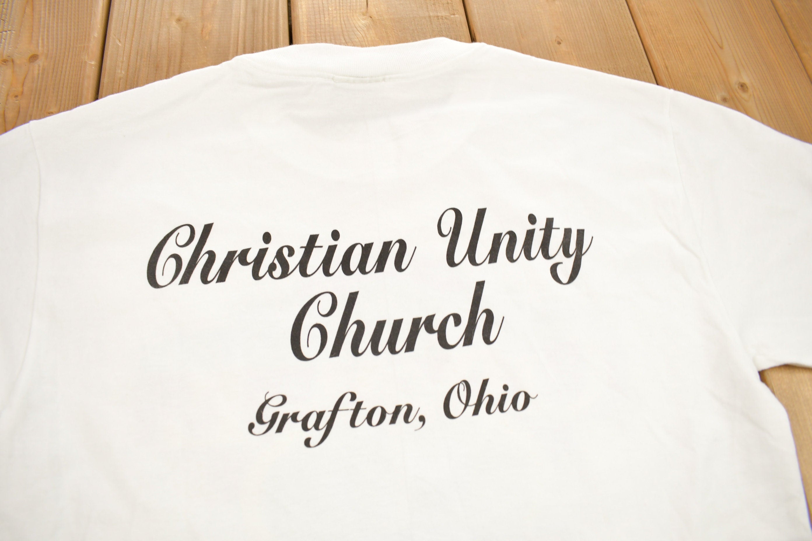 Vintage 2001 Christian Unity Church Ohio Graphic T Shirt