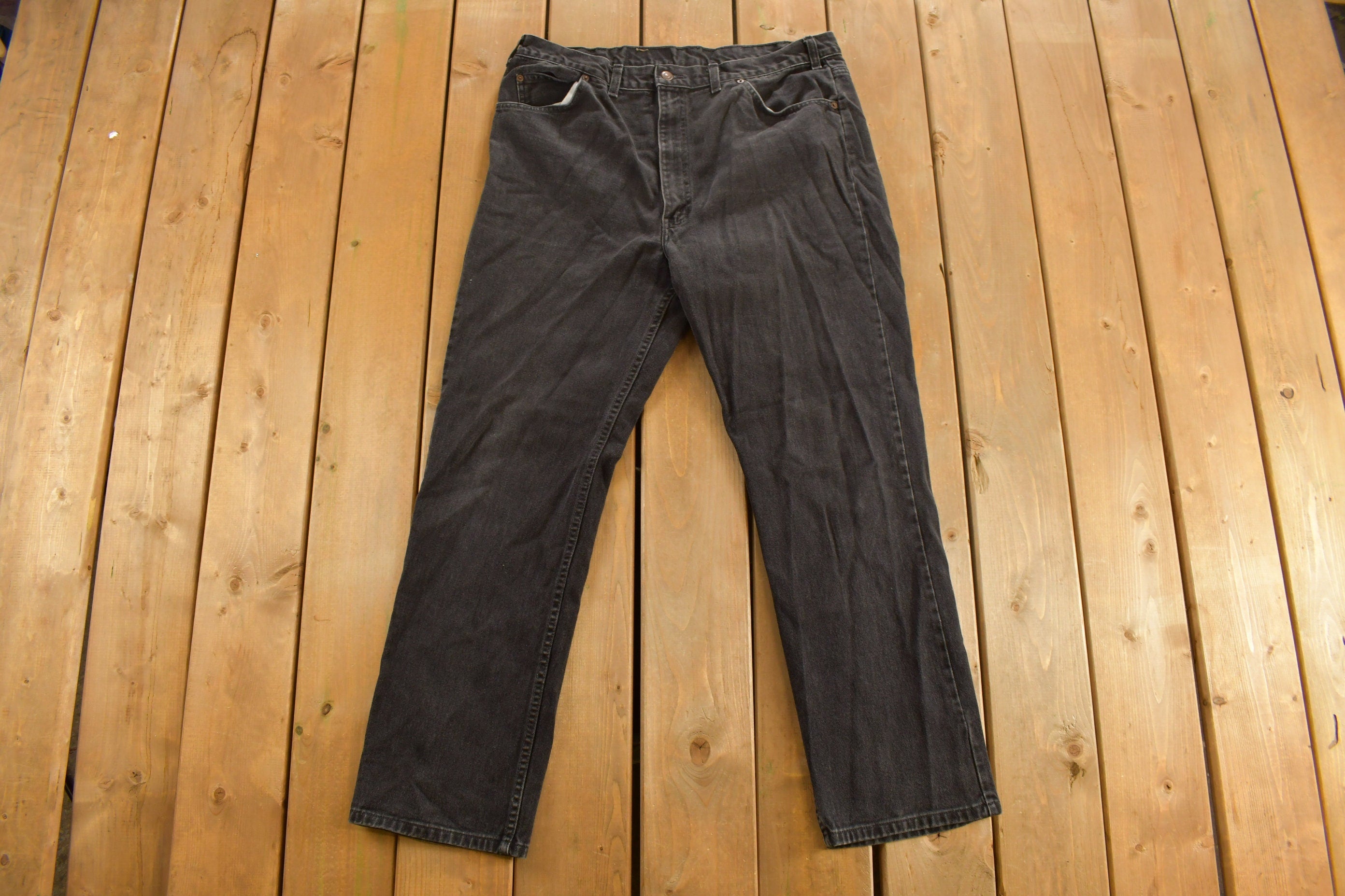 Vintage 1990s Black Levi's Orange Tab Denim Jeans Size 38 x 30.5
