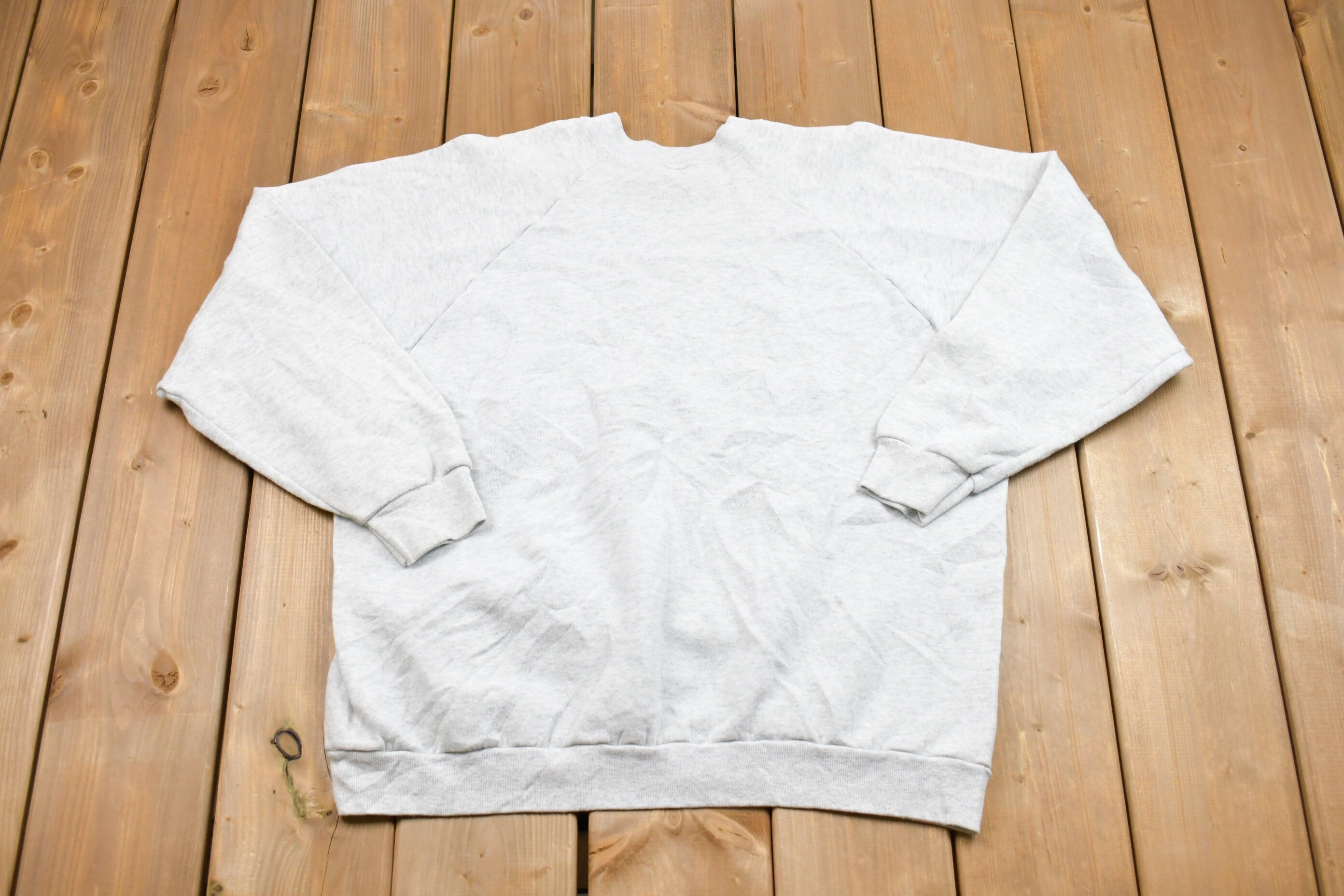 Vintage 1980s Blank Raglan Crewneck Sweatshirt