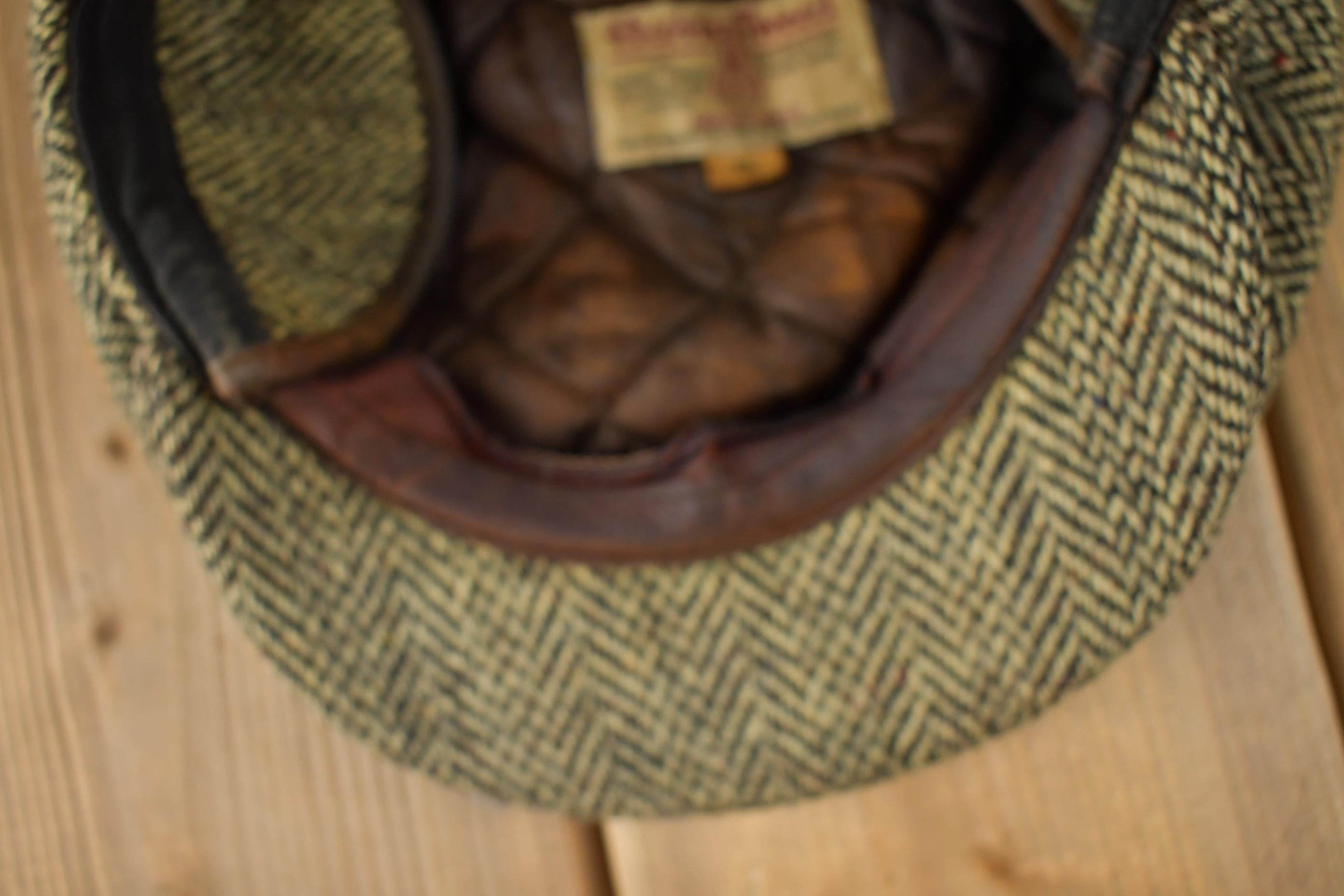 Vintage 1980s Eddier Bauer Harris Tweed Paper Boy Hat Size XL
