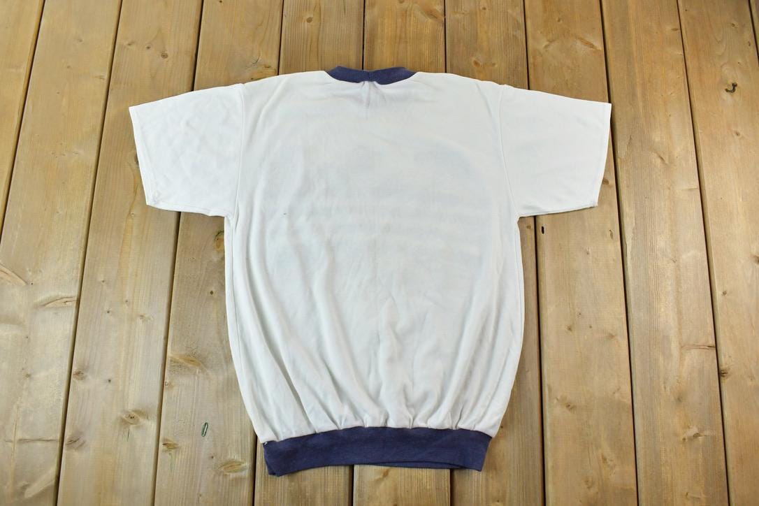 Vintage 1980s Yacht Bear Graphic T-Shirt