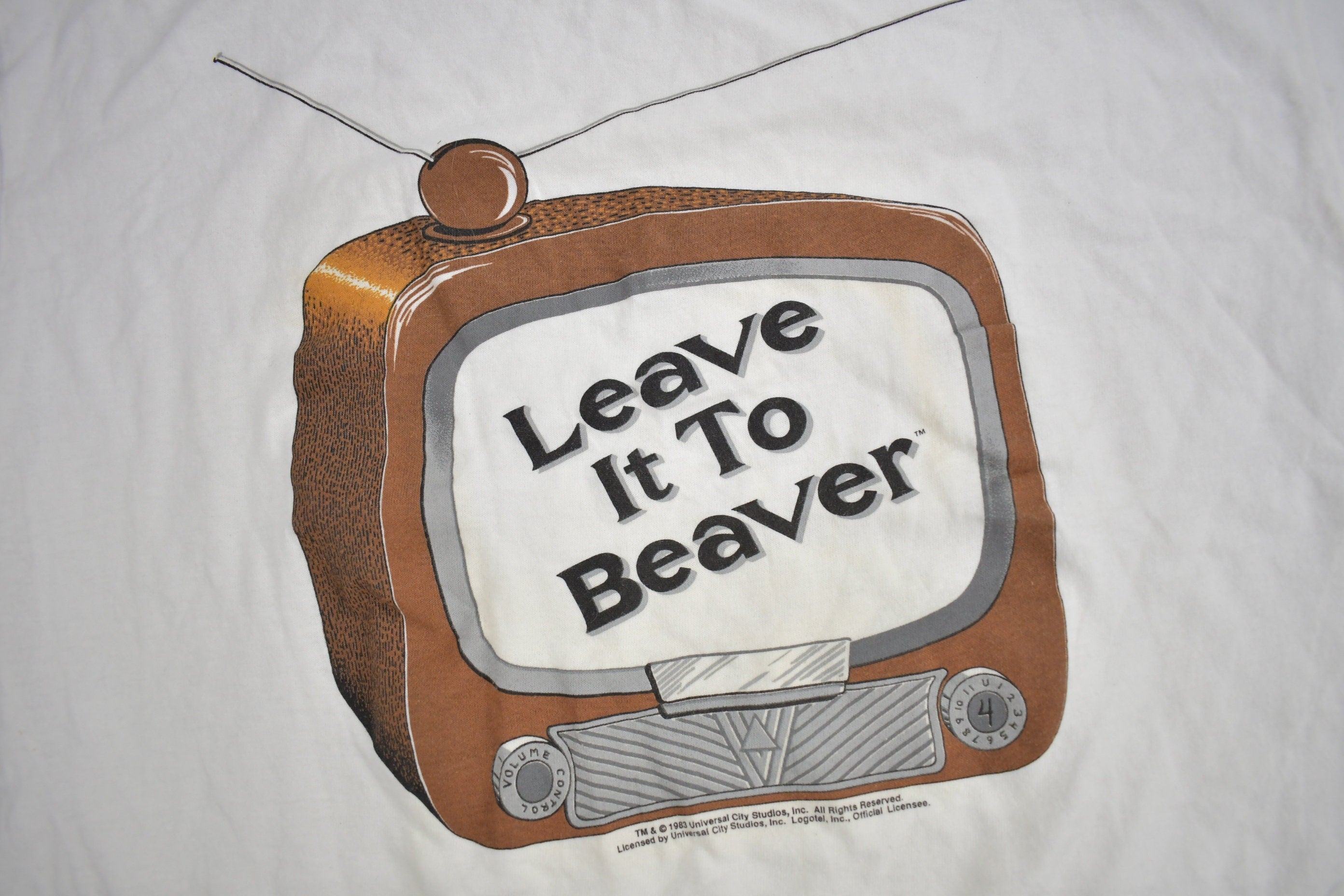 Vintage 1983 Leave It To The Beaver Graphic T Shirt