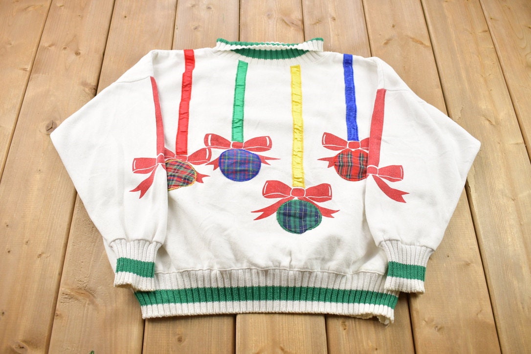 Vintage 1990s Cute Ornaments Boundary Waters Crewneck Sweater