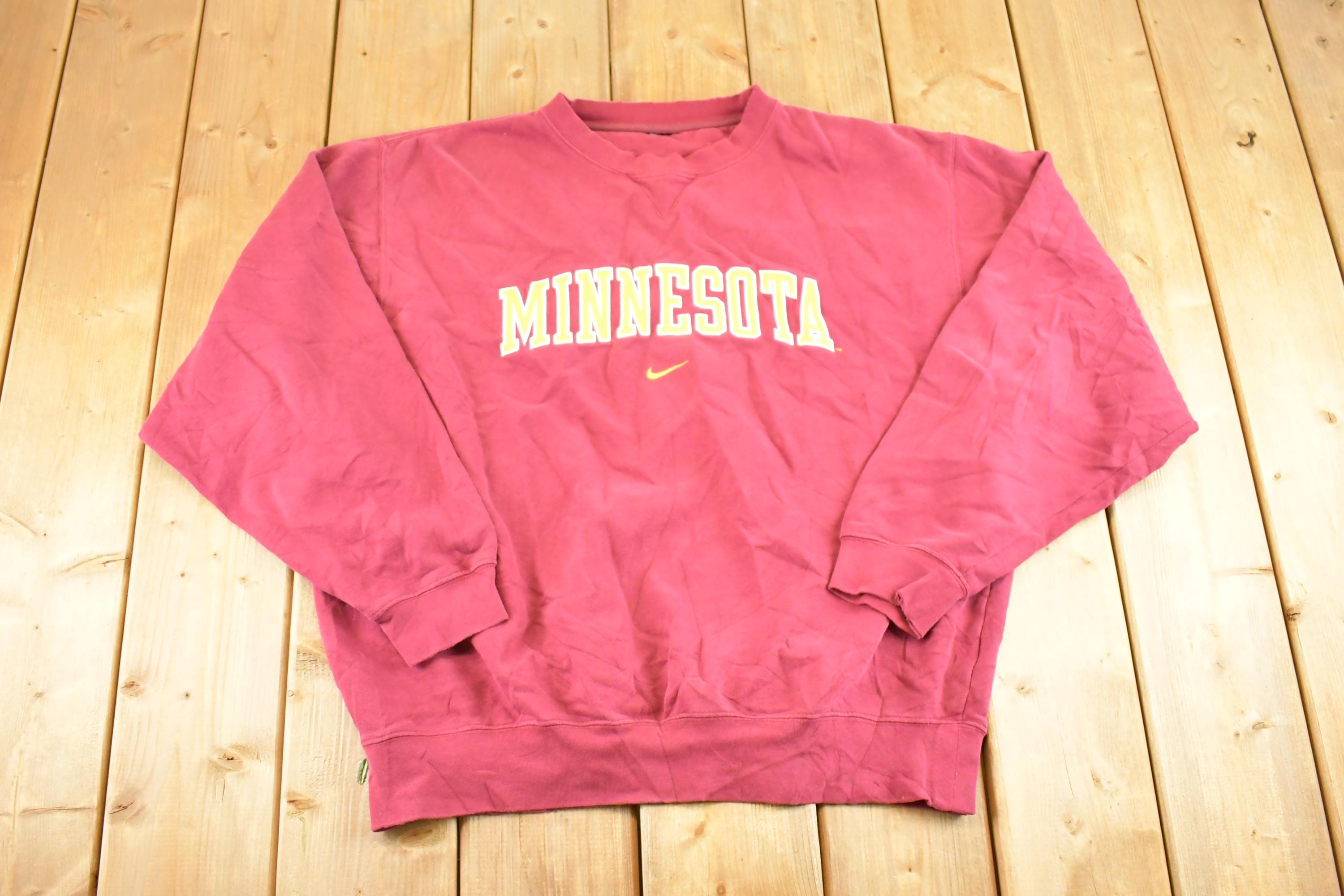 Vintage Y2K Nike Minnesota Middle Swoosh Embroidered Crewneck Sweatshirt / Vintage Nike / Sportswear / Streetwear / Athleisure