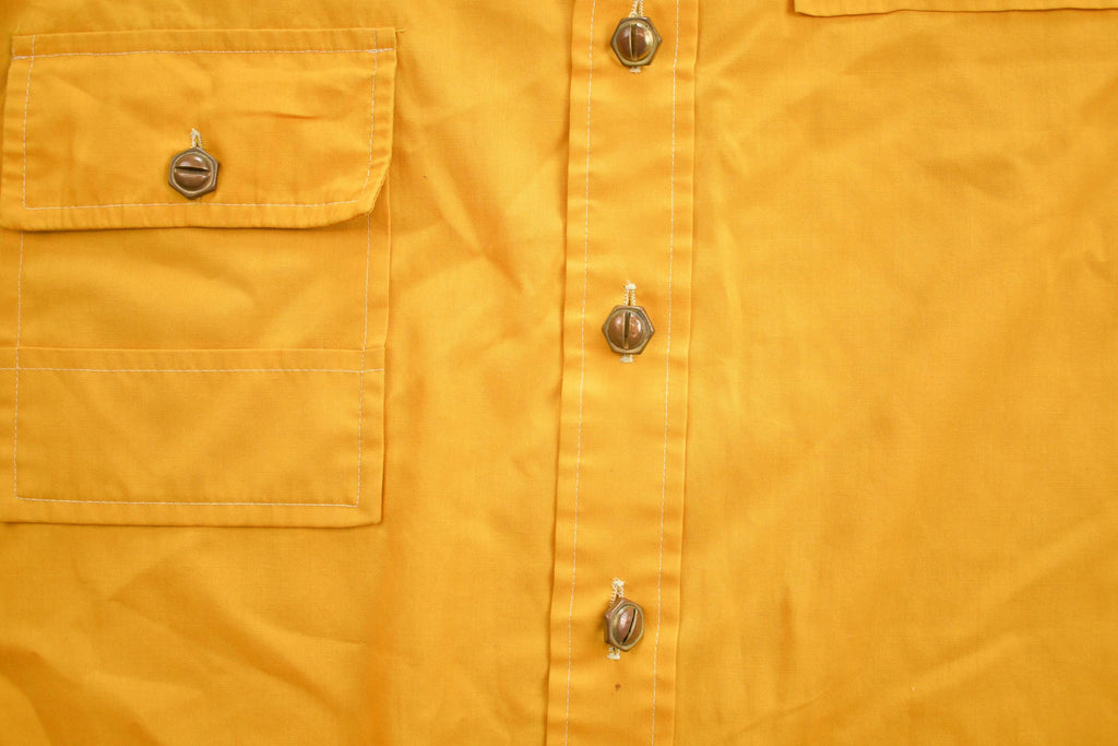 Vintage 1970s Manhattan "The Nut Shirt" Novelty Casual Short Sleeve Button Up