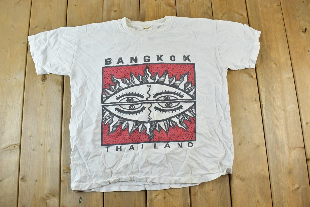 Vintage 1990s Bangkok Thailand Souvenir Single Stitch Graphic Print T-Shirt