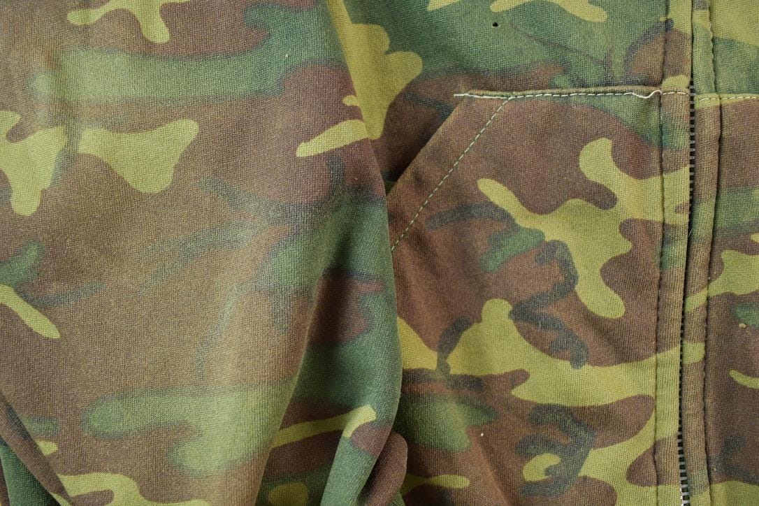 Vintage 1990s Camo Zip Up Graphic Hoodie
