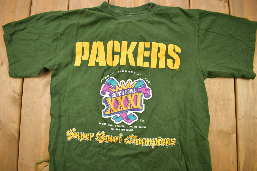 Vintage 1990s NFL Graphic T-Shirt
