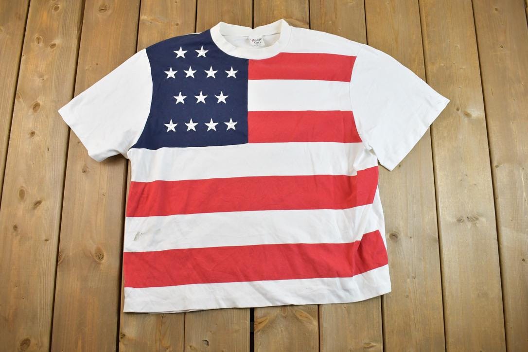 Vintage 1990s American Flag AOP Souvenir T-Shirt