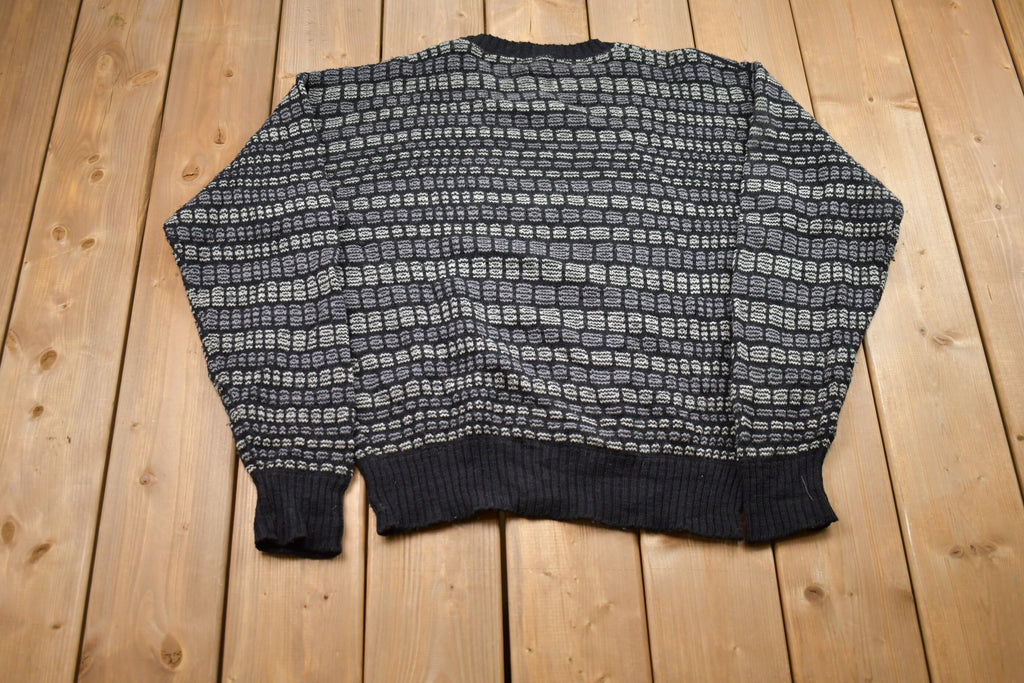 Vintage 1990s Abstract Knitted Sweater /
