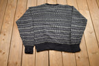 Vintage 1990s Abstract Knitted Sweater /
