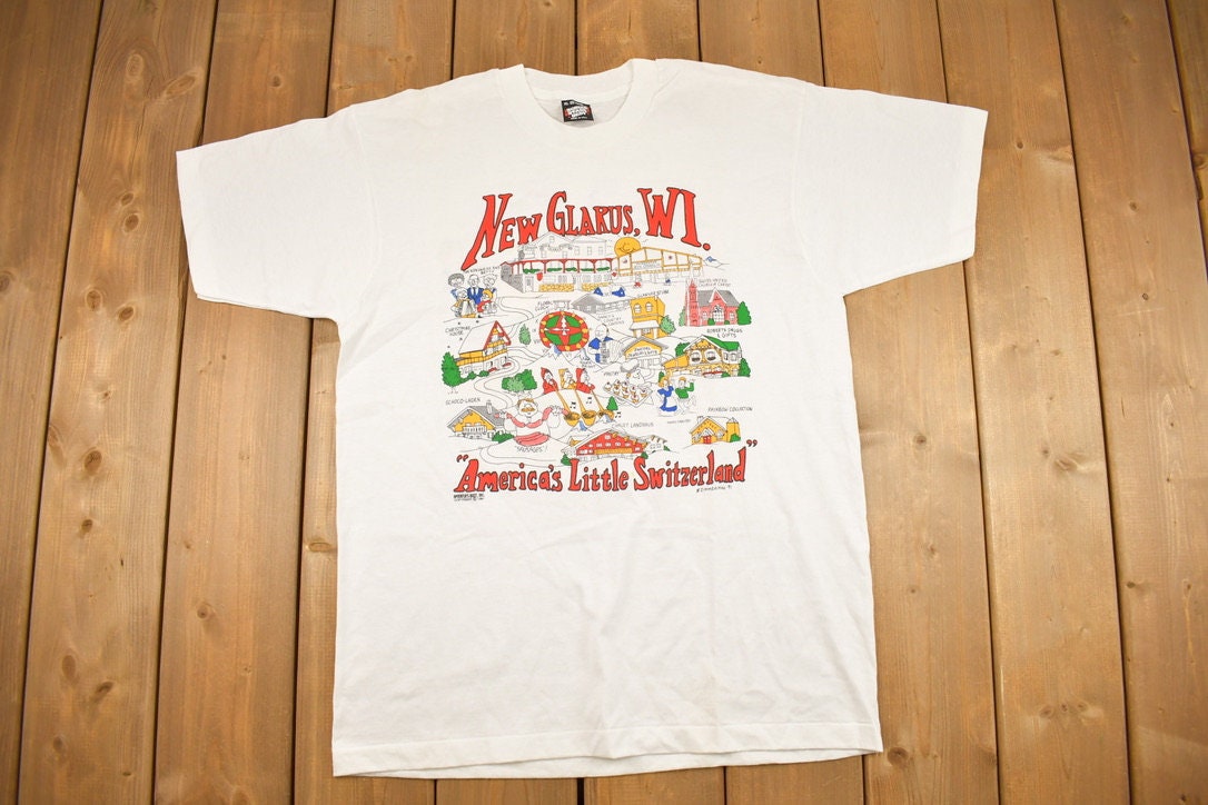 Vintage 1990s Americas Little Switzerland Caricature Souvenir T Shirt