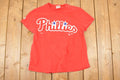 Vintage 1990s Nutmeg Philadelphia Phillies MLB Graphic Print Souvenir T-Shirt Women's M