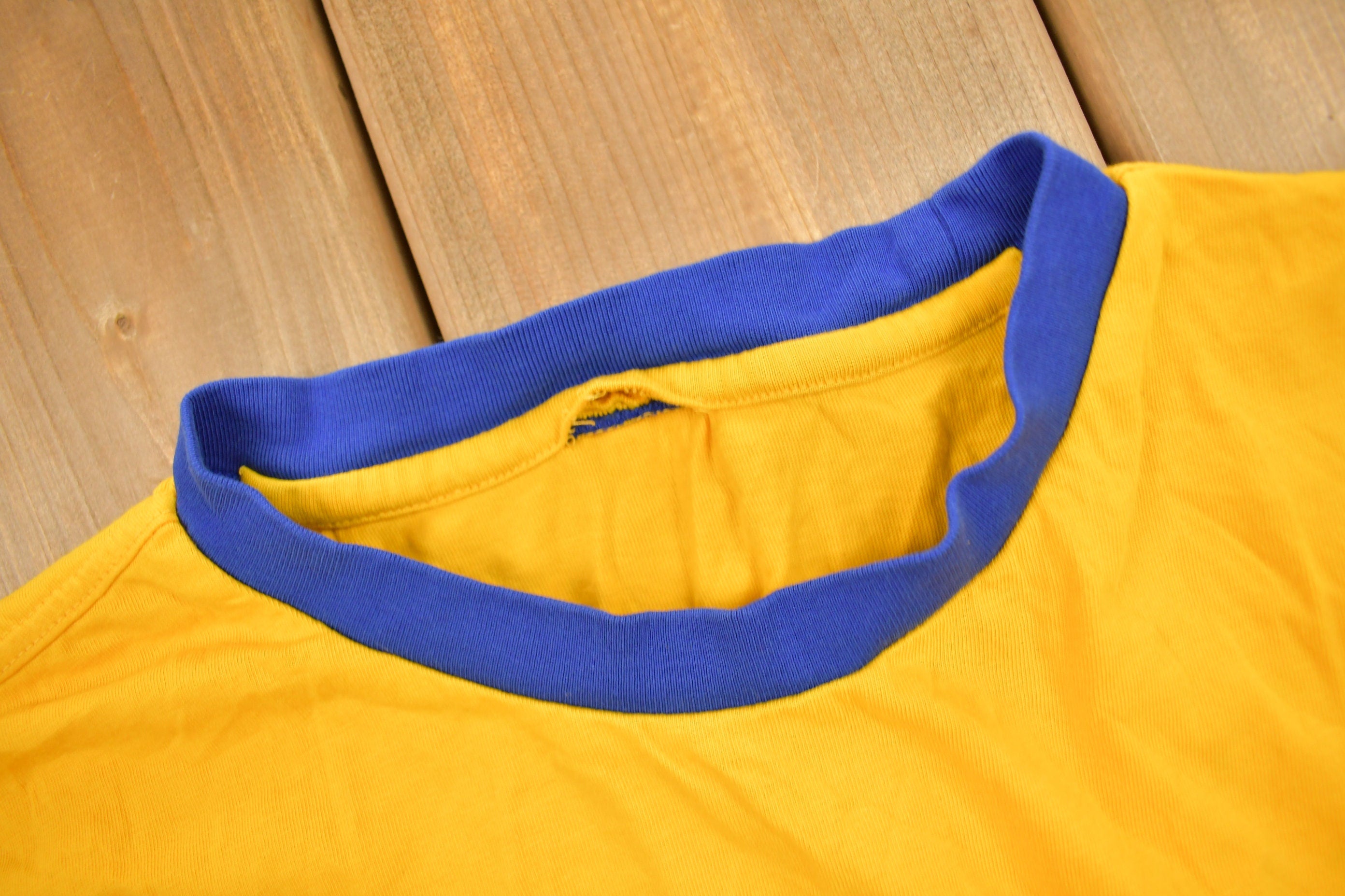 Vintage 1980s Russell Athletics Graphic ringer T Shirt