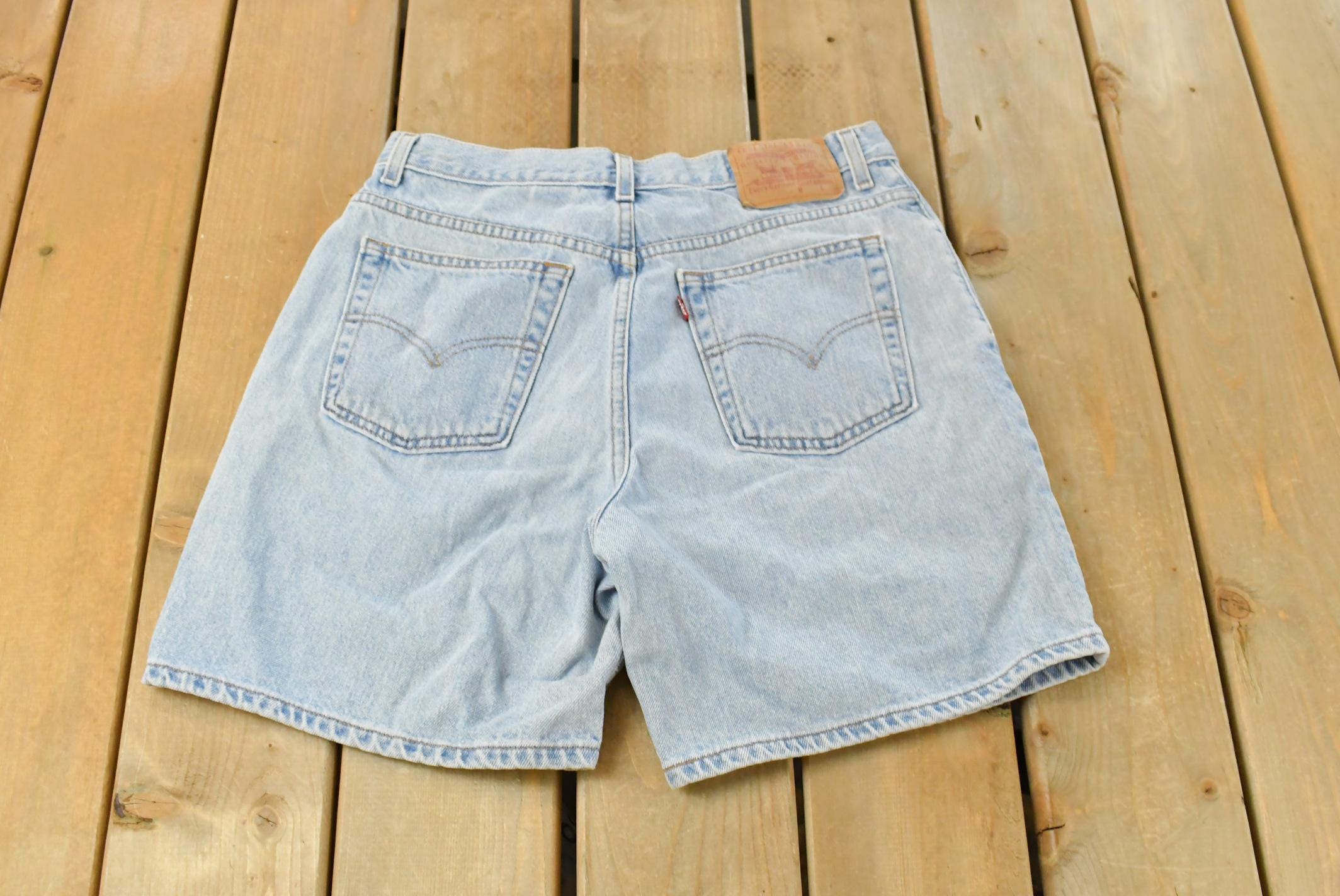 Vintage 1990s Levi's Denim Jean Shorts Women's 31