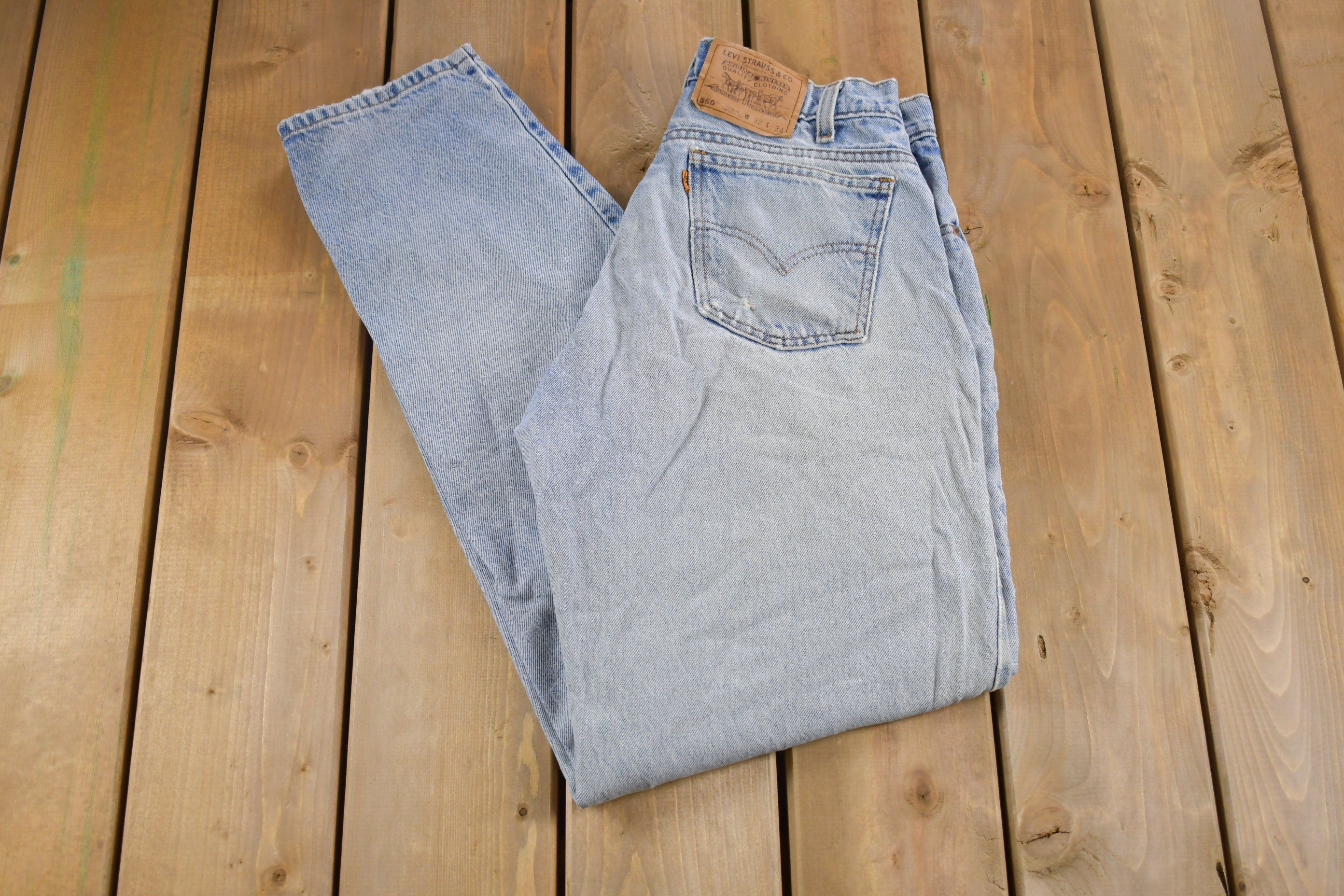 Vintage 1990s Levi's 560 Orange Tab Denim Jeans Size 28 x 32