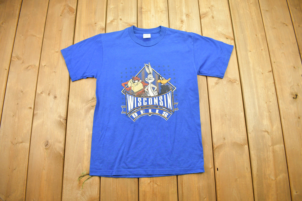 Vintage 1993 Wisconsin Dells Looney Tunes Graphic T Shirt