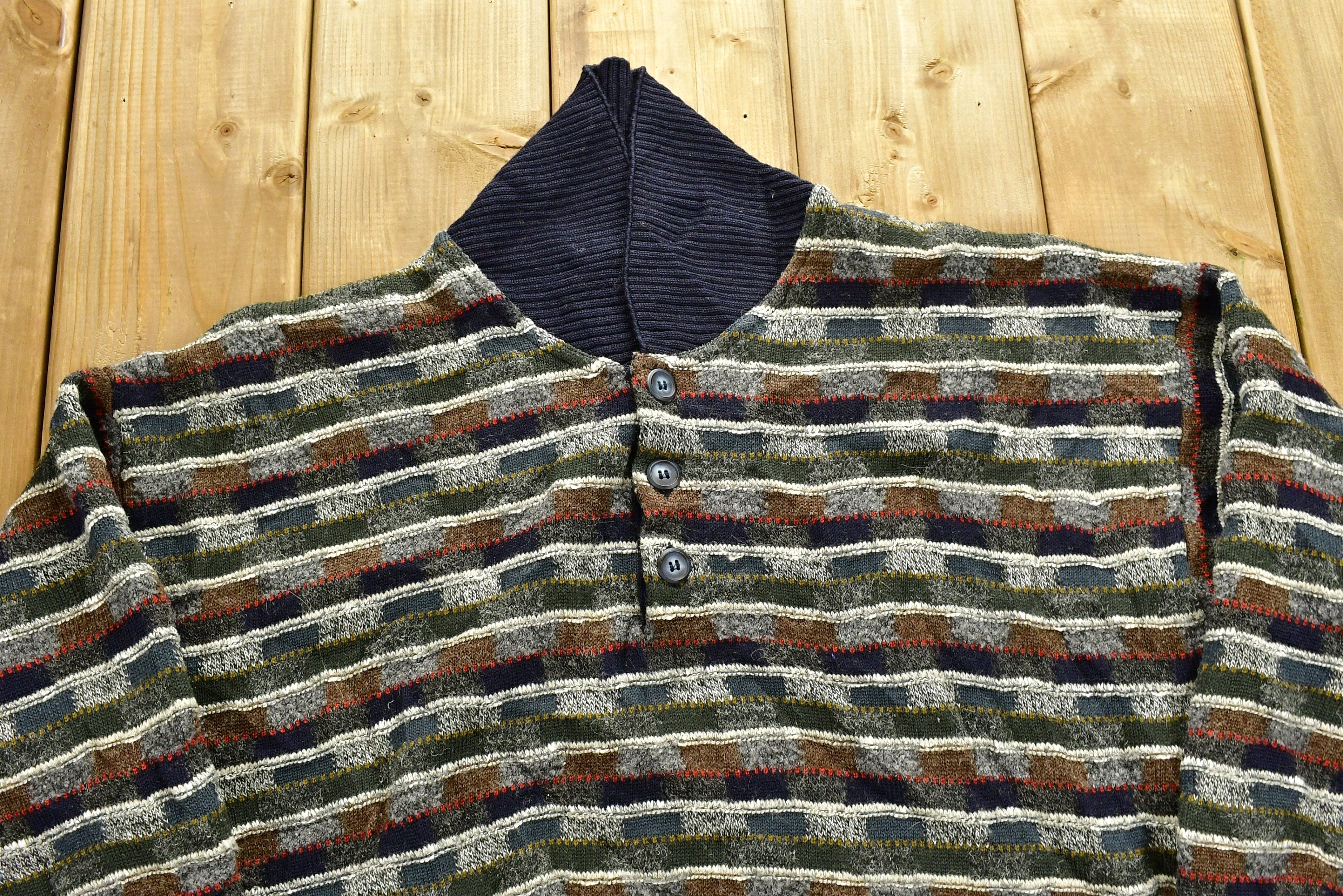 Vintage 1990's Far Horizons Australia Wool Knit Sweater
