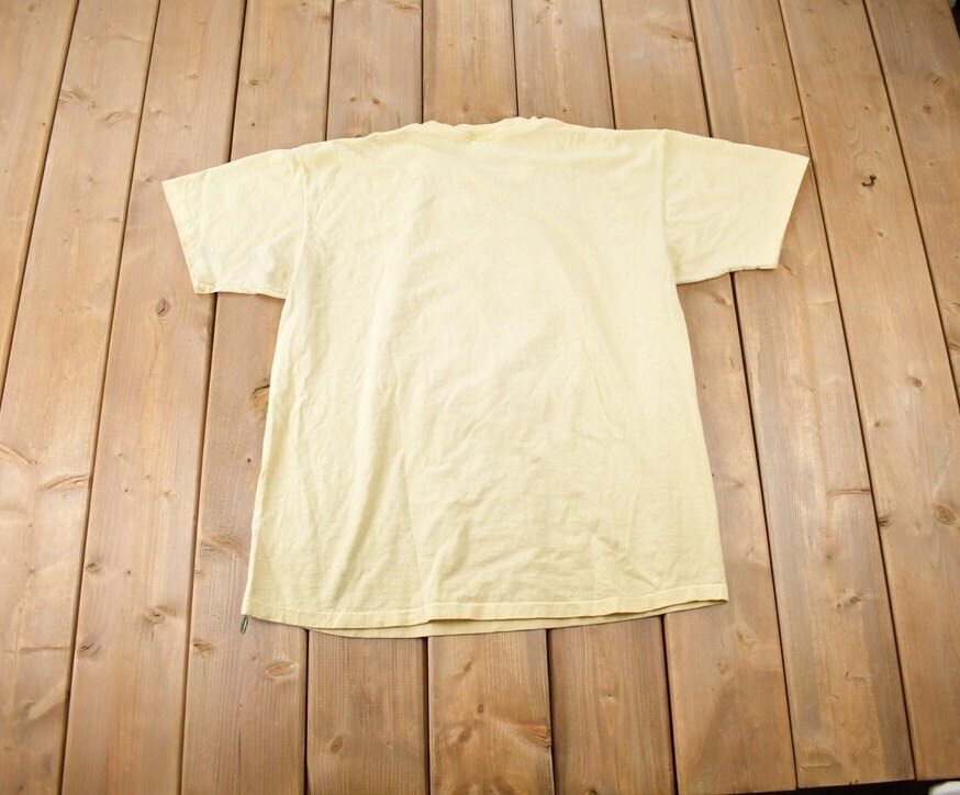 Vintage 1990s Nags Head North Carolina Flower Souvenir Travel T Shirt Made In USA Size XL