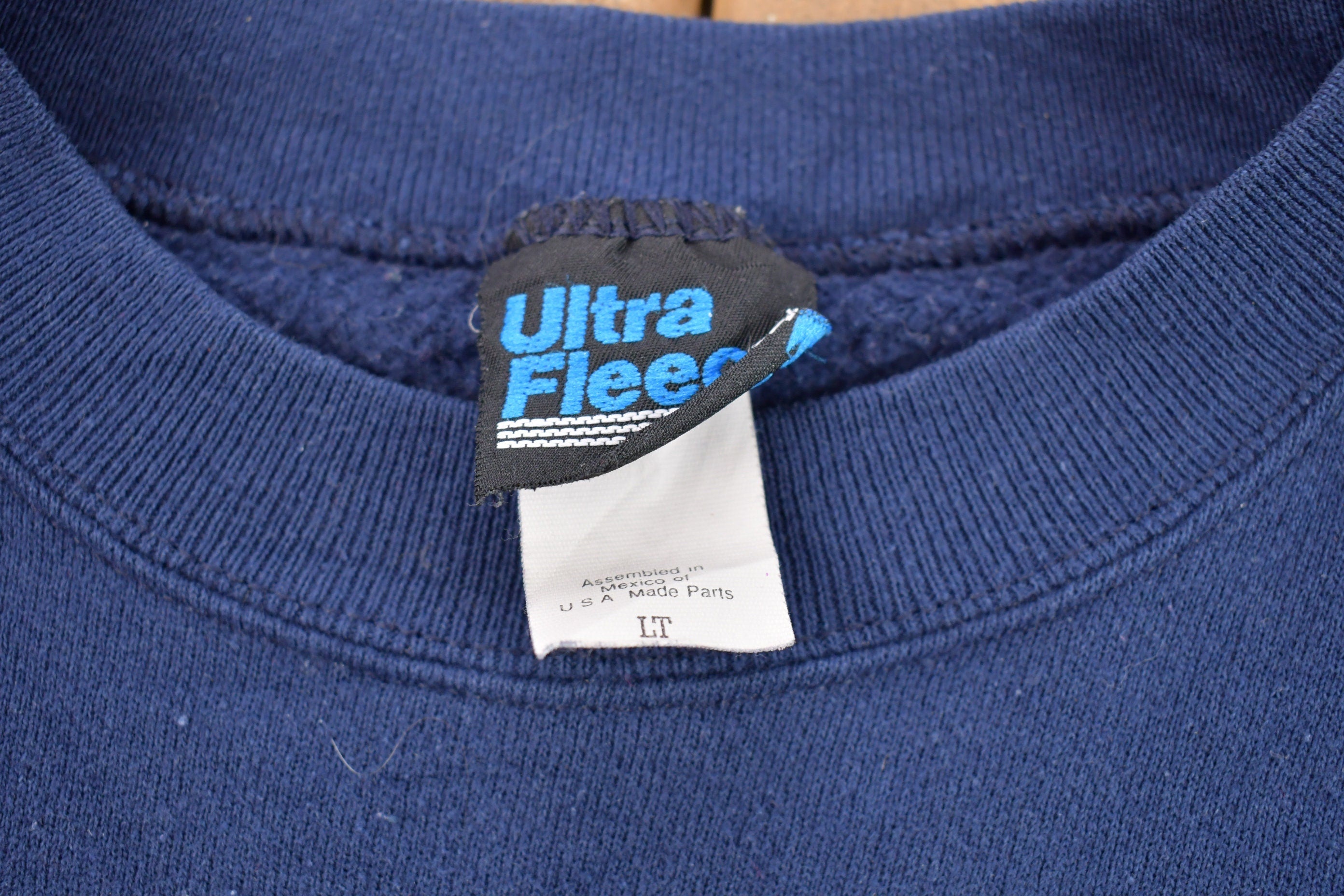 Vintage 1990s Ultra Fleece Blank Crewneck Sweatshirt
