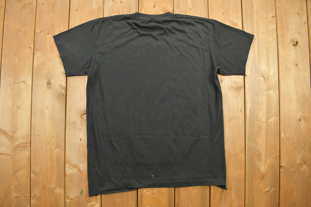 Vintage 1989 Mardi Gras Masquerade Mask Graphic T Shirt