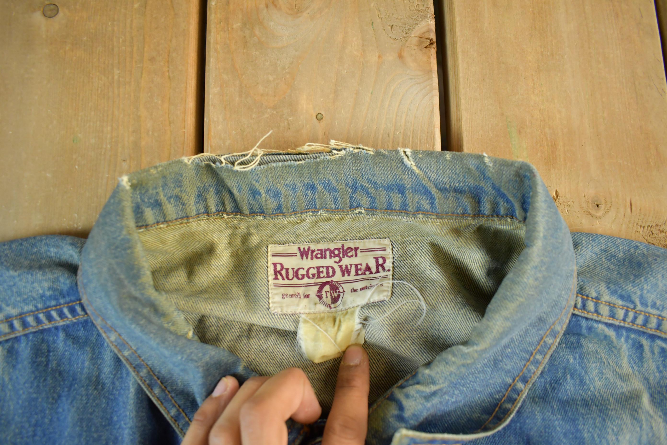 Vintage 1990s Wrangler Rugged Wear Denim Jean Trucker Jacket Men's 2XL