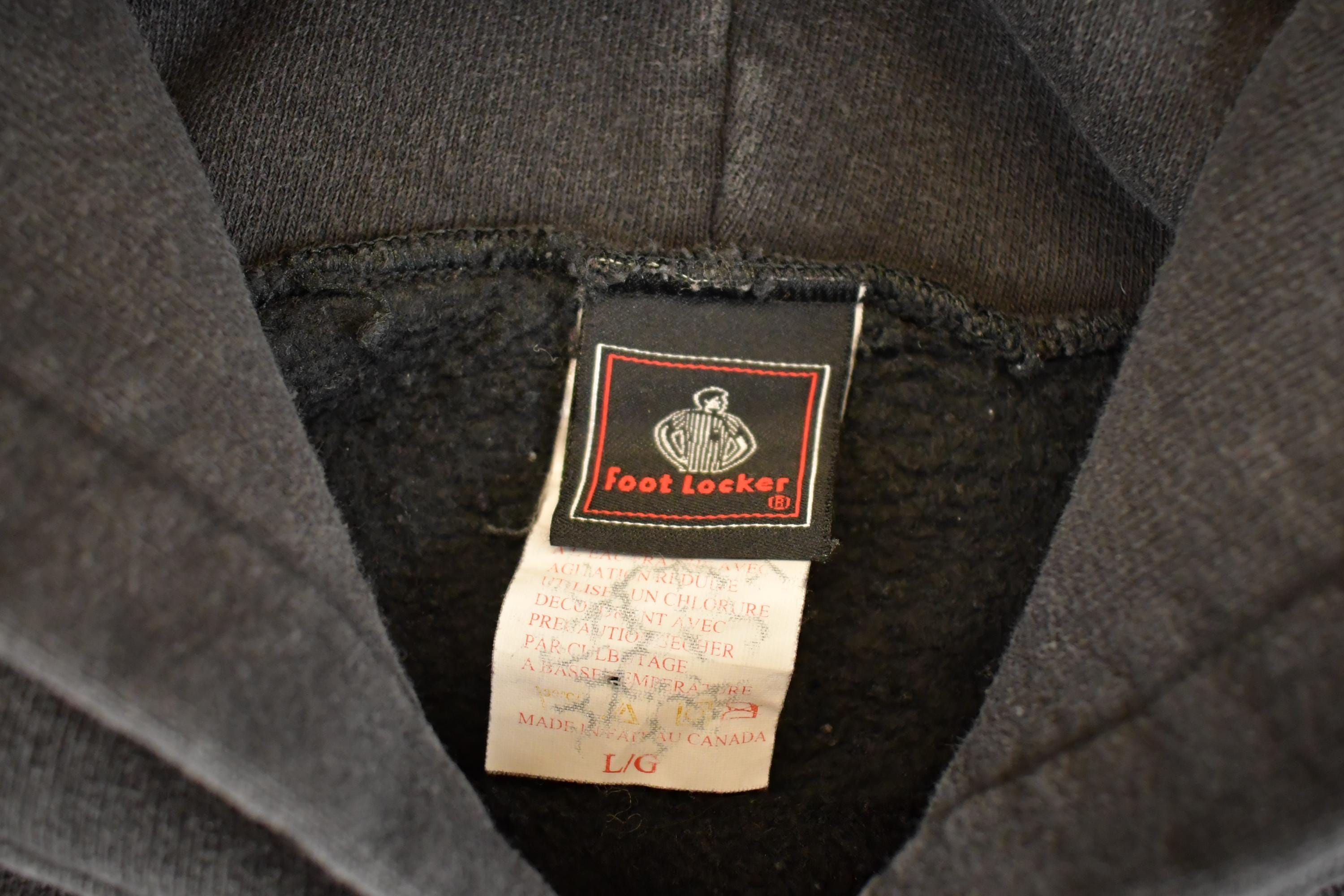 Vintage 1990s Foot Locker Souvenir Hoodie Sweatshirt Mens L